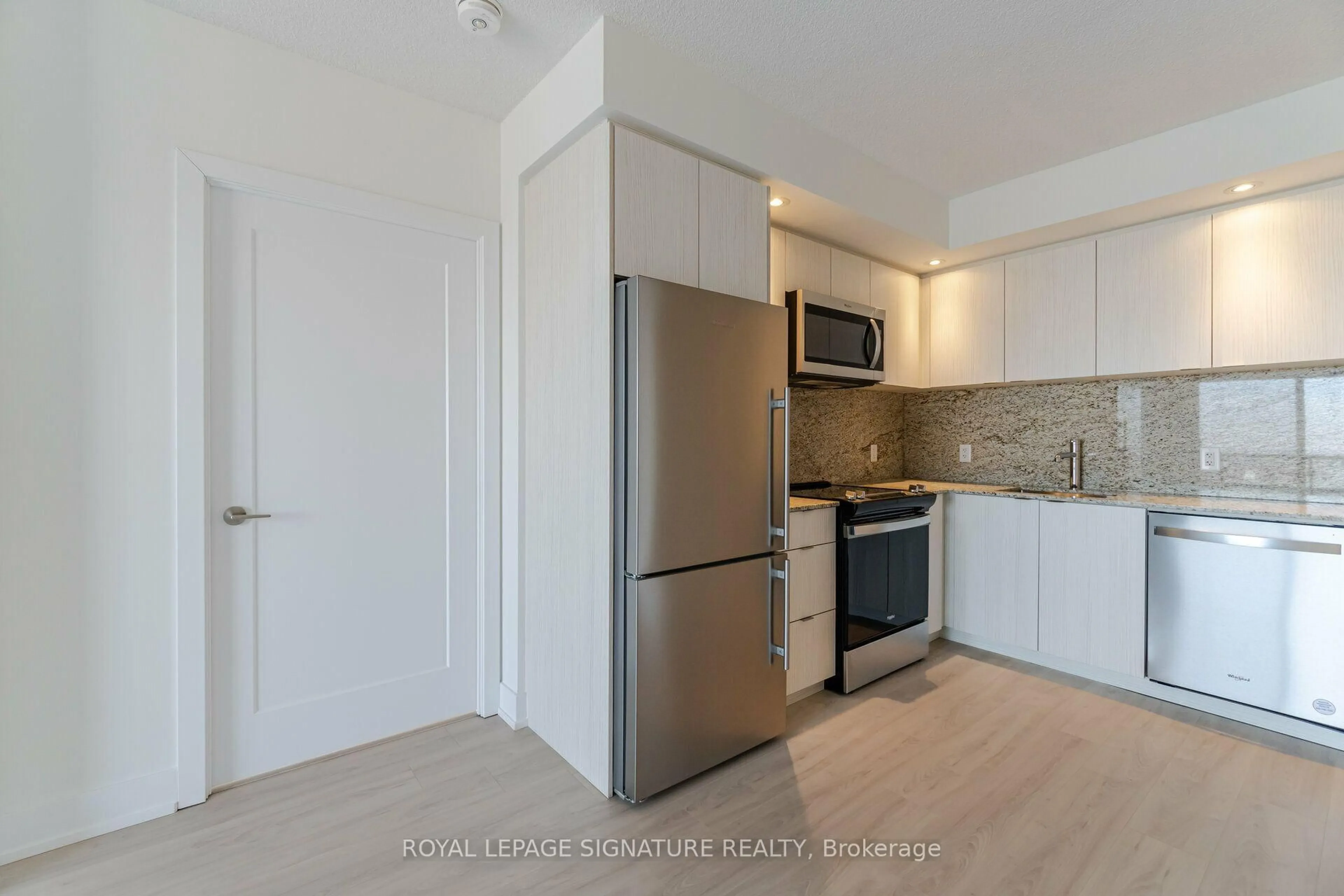 Standard kitchen, unknown for 10 Eva Rd #2705, Toronto Ontario M9C 0B3