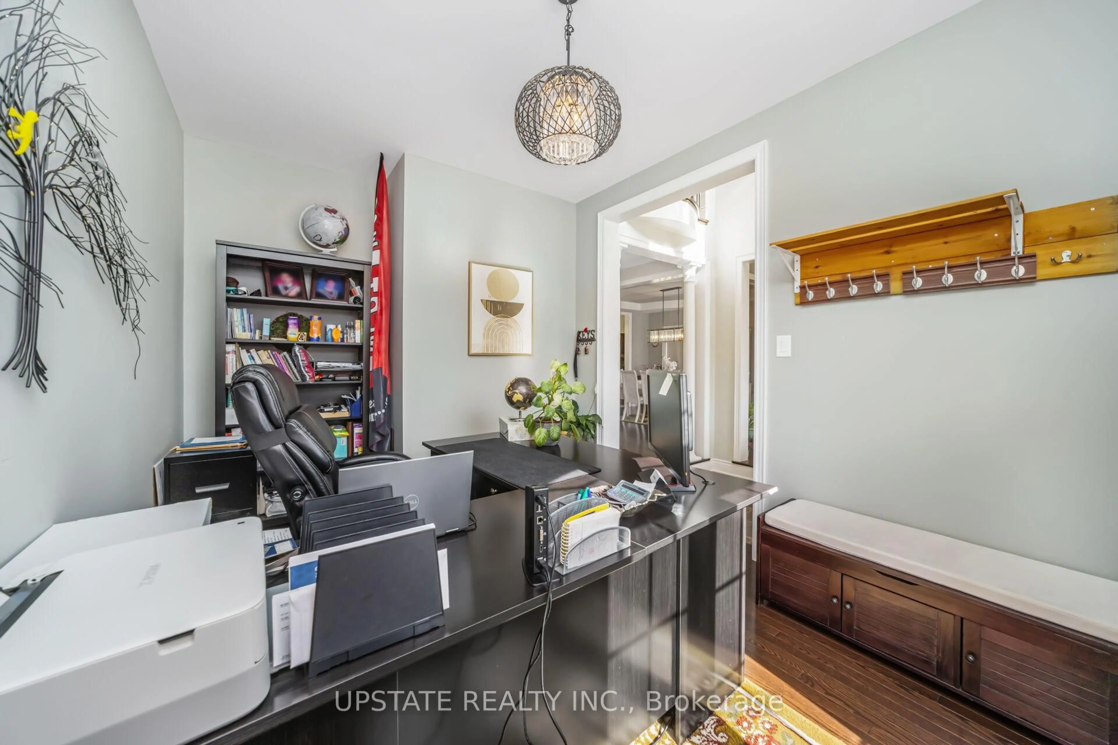 Unknown for 105 Royal West Dr, Brampton Ontario L6X 0V6