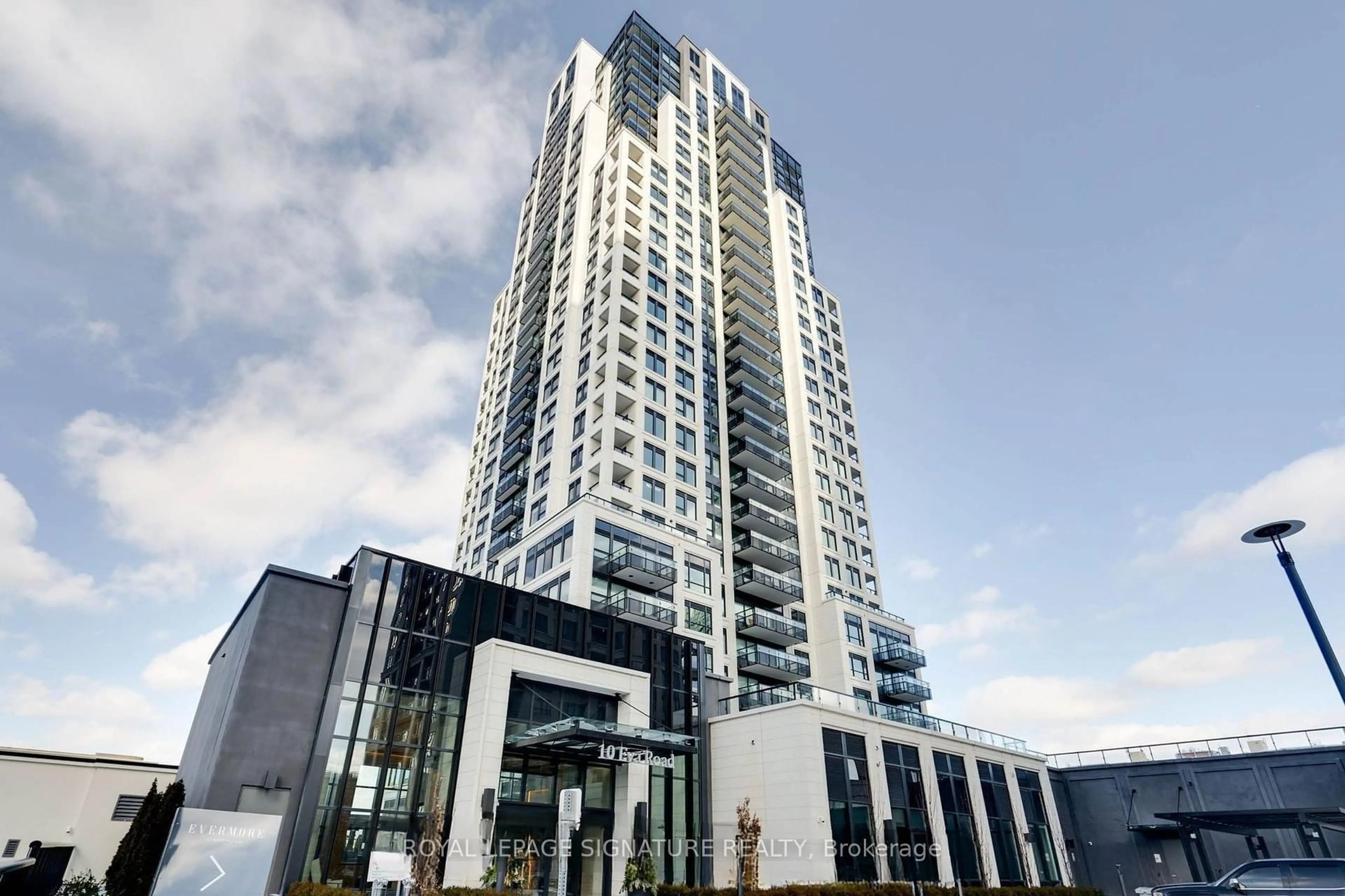 Indoor foyer for 10 Eva Rd #2501, Toronto Ontario M9C 0B3