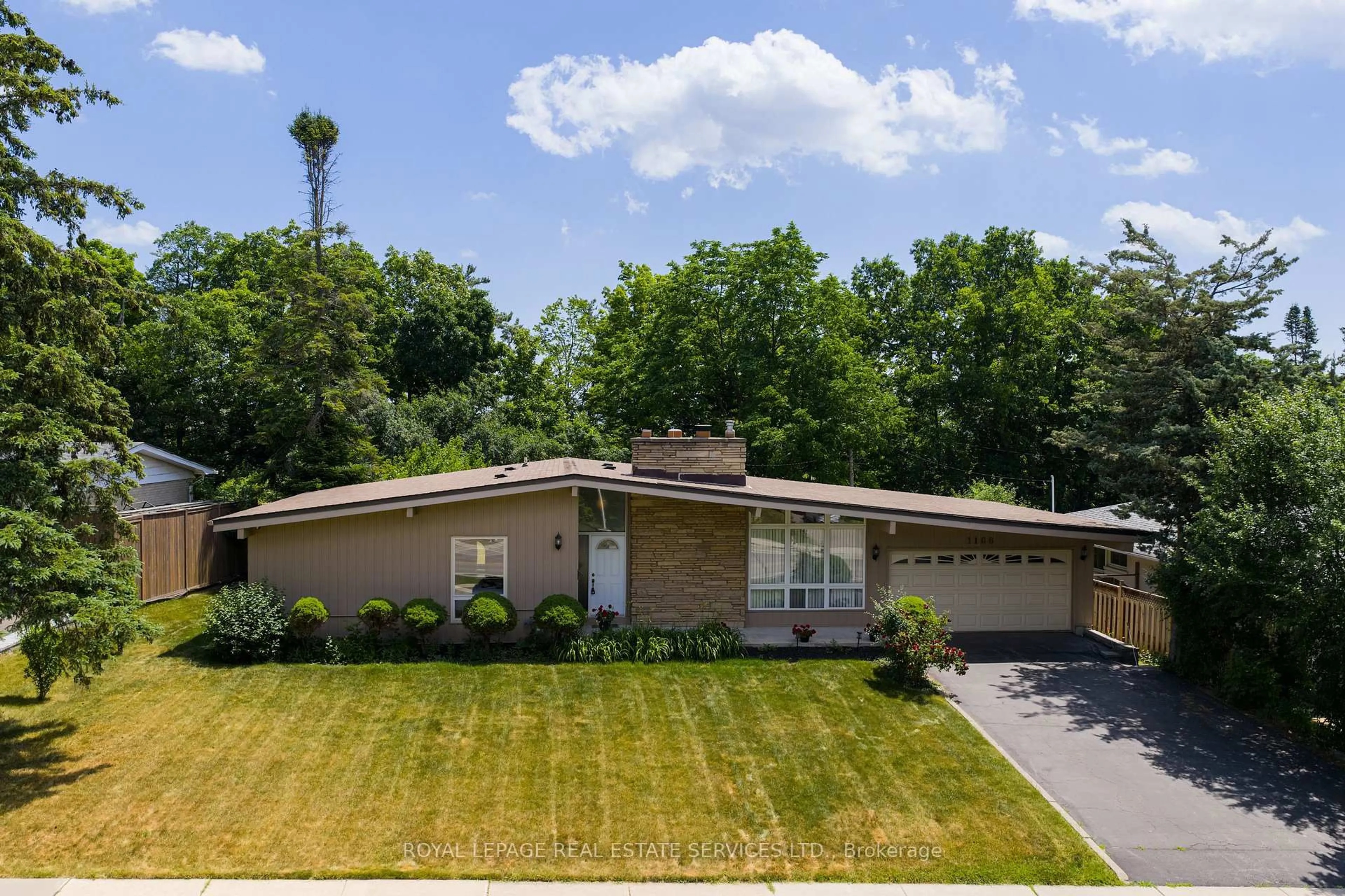 Unknown for 1106 Falgarwood Dr, Oakville Ontario L6H 1N9