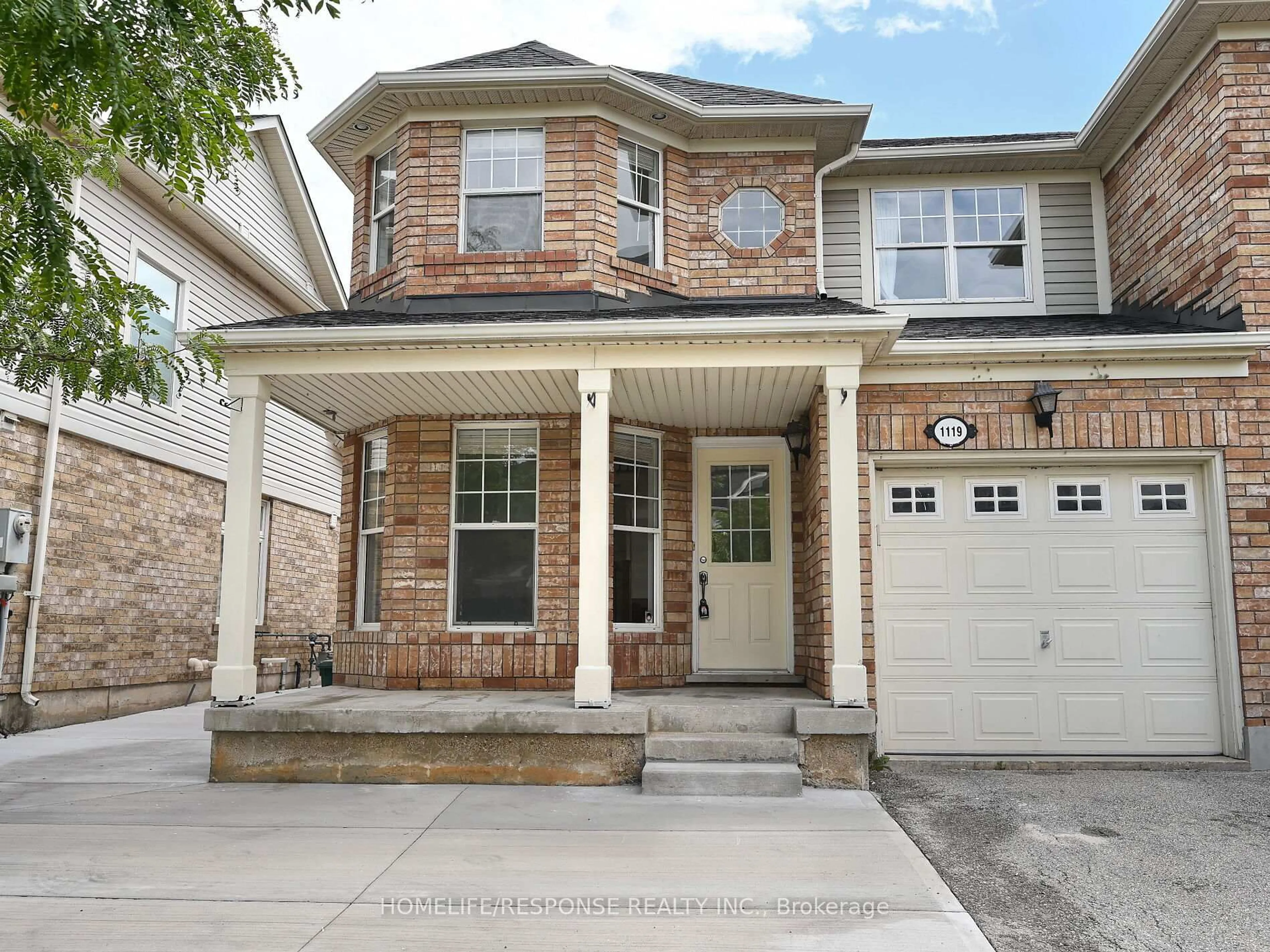 Home with brick exterior material, street for 1119 KELLY Gate, Milton Ontario L9T 6H1