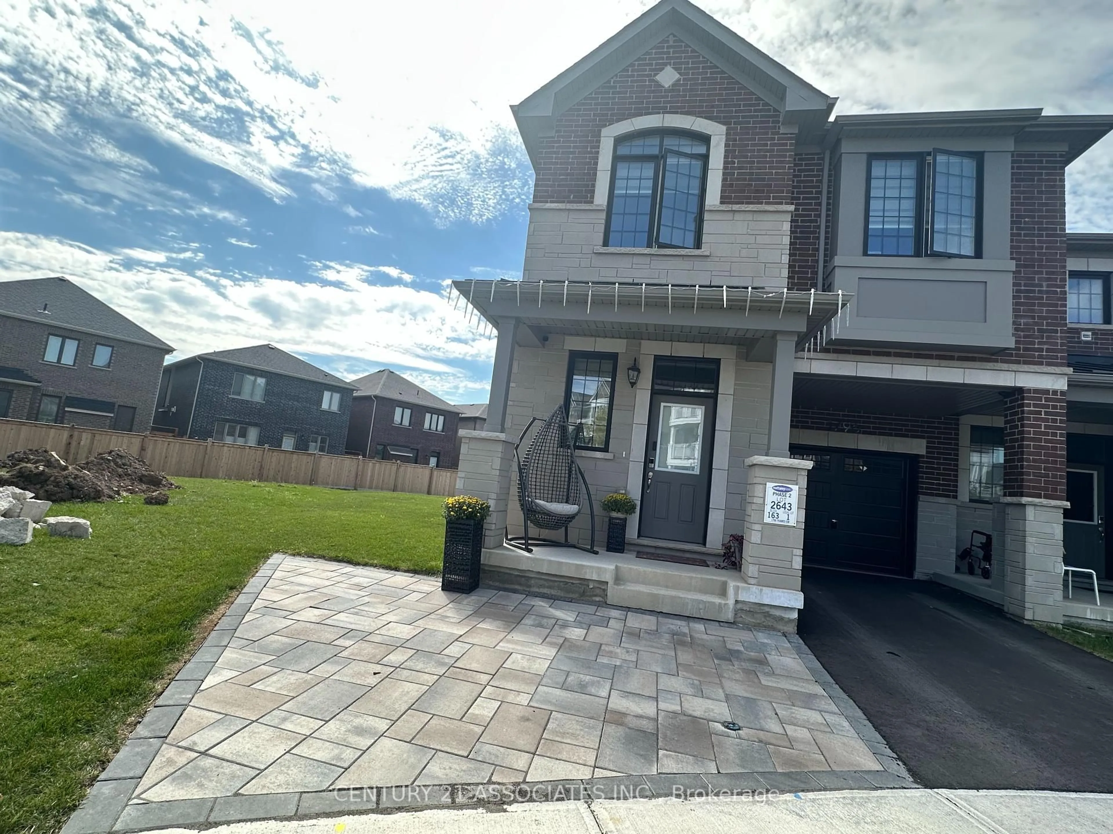Unknown for 1796 Thames Circ, Milton Ontario L9E 1Y9