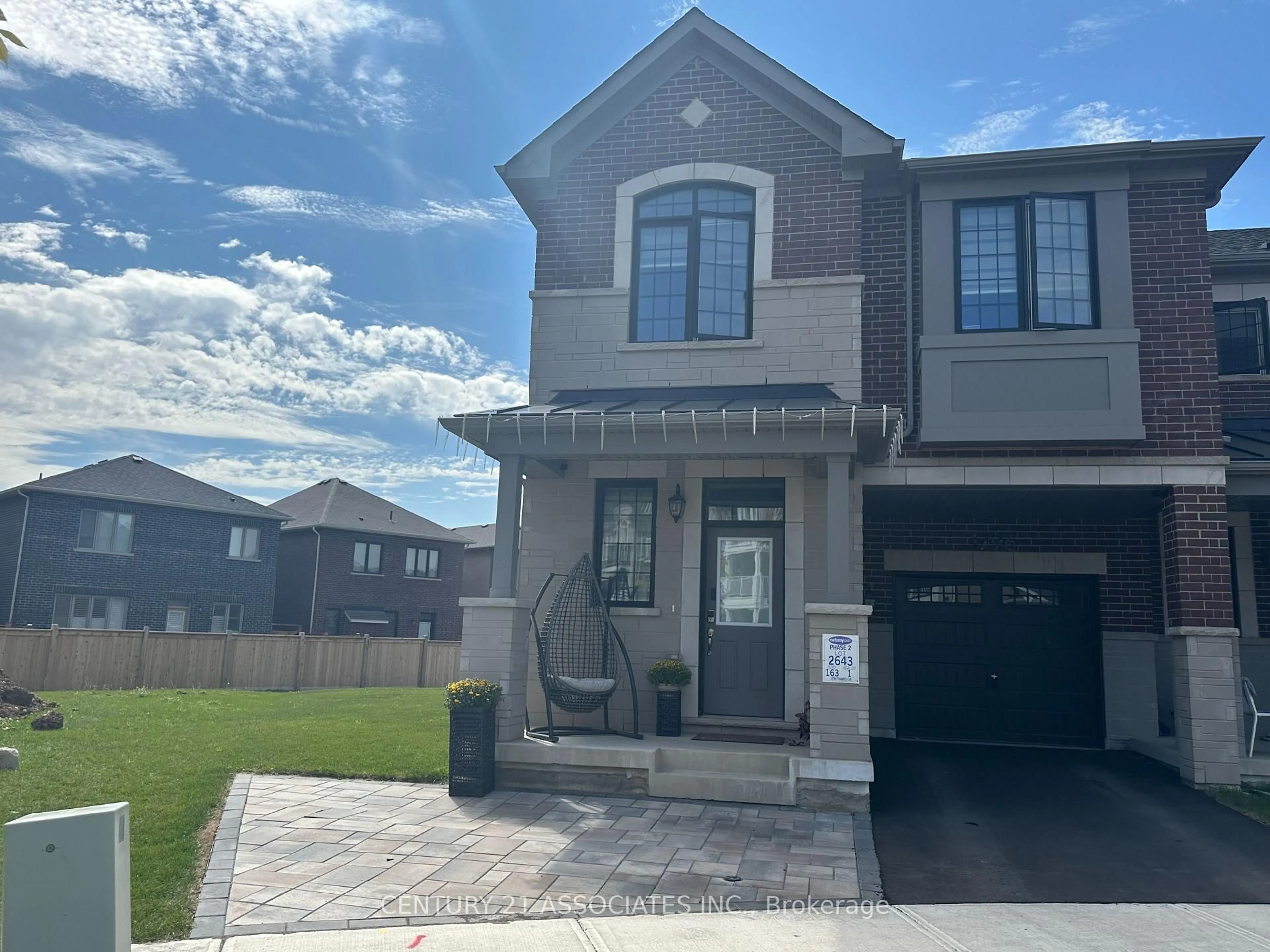 Unknown for 1796 Thames Circ, Milton Ontario L9E 1Y9