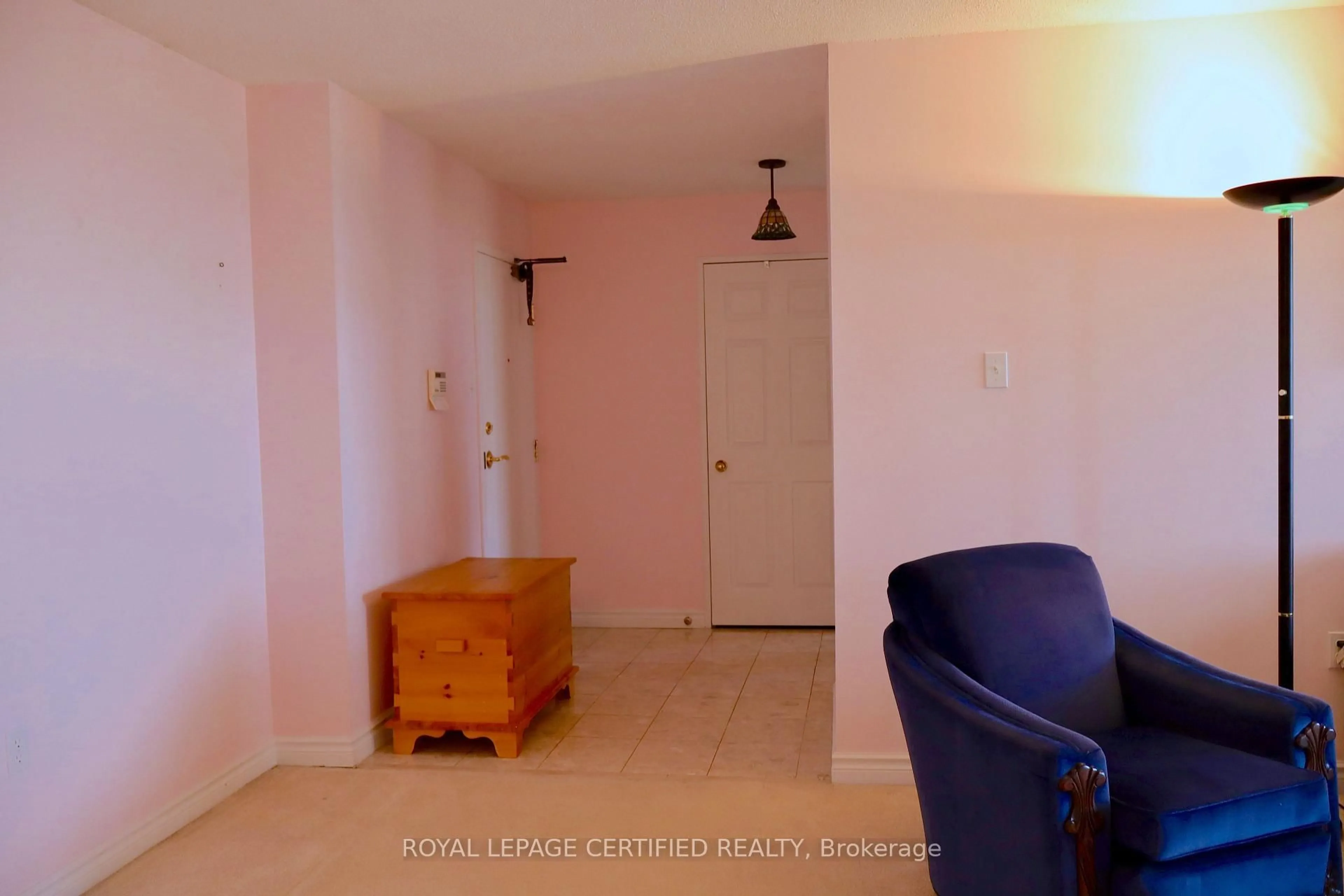 A pic of a room for 20 Cherrytree Dr #PH2, Brampton Ontario L6Y 3V1