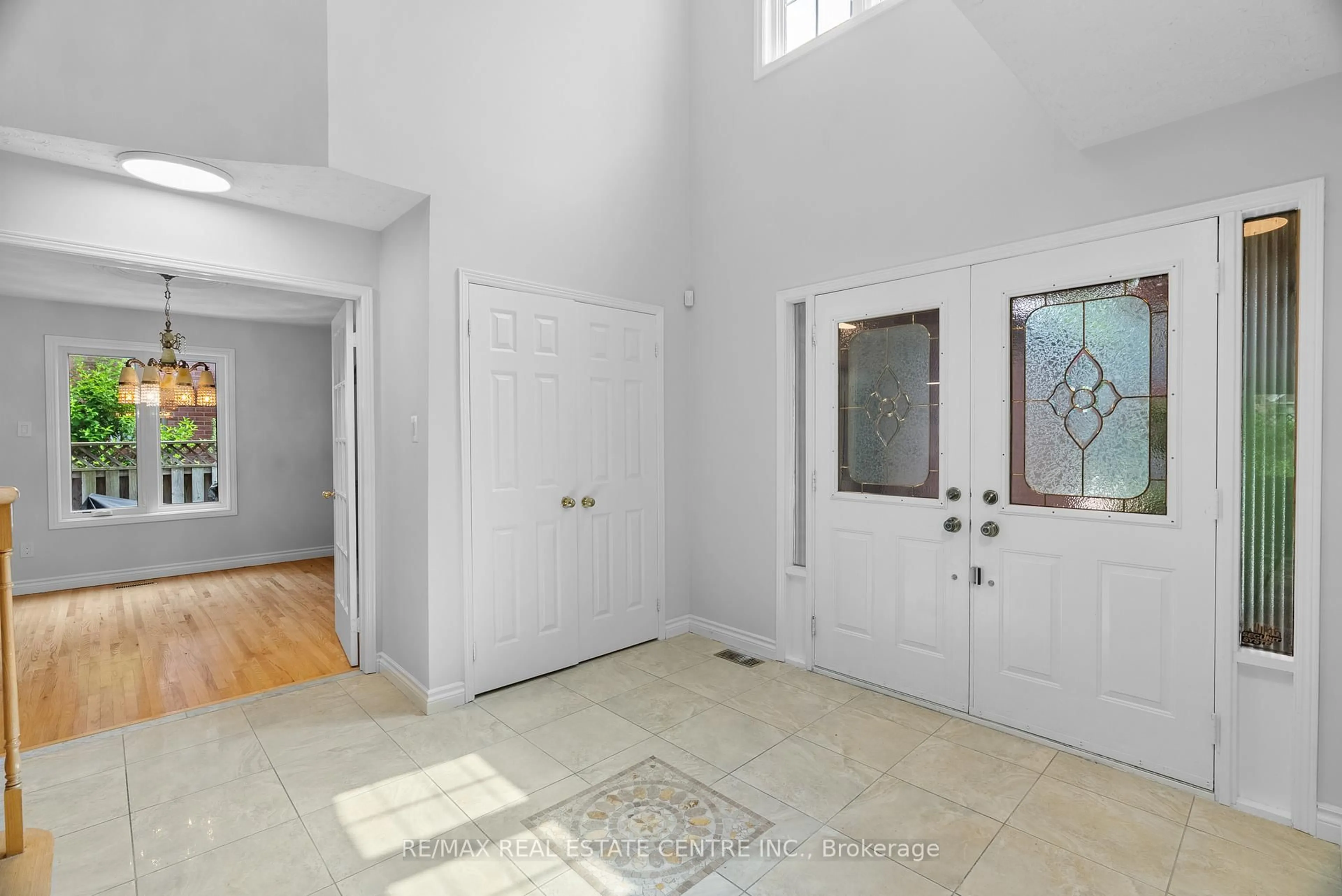 Unknown for 4623 Hewicks Lane, Mississauga Ontario L5M 3L8