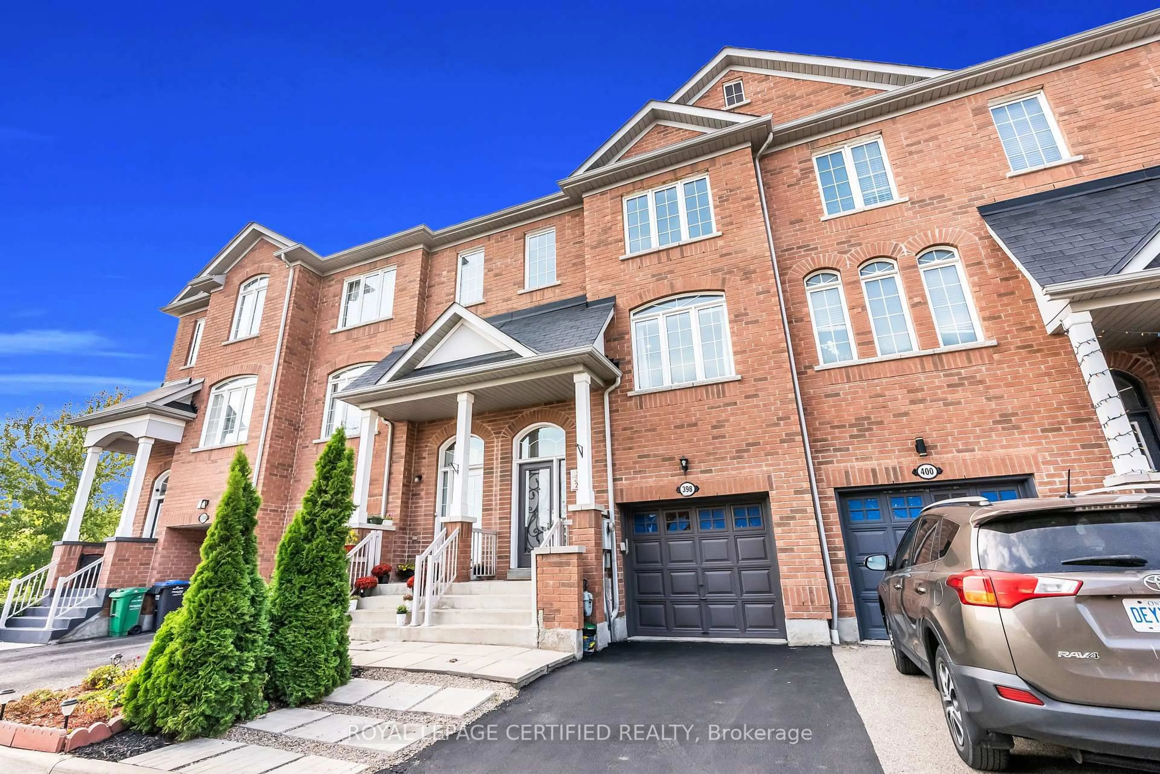 Home with brick exterior material, street for 398 Aspendale Cres, Mississauga Ontario L5W 0E7