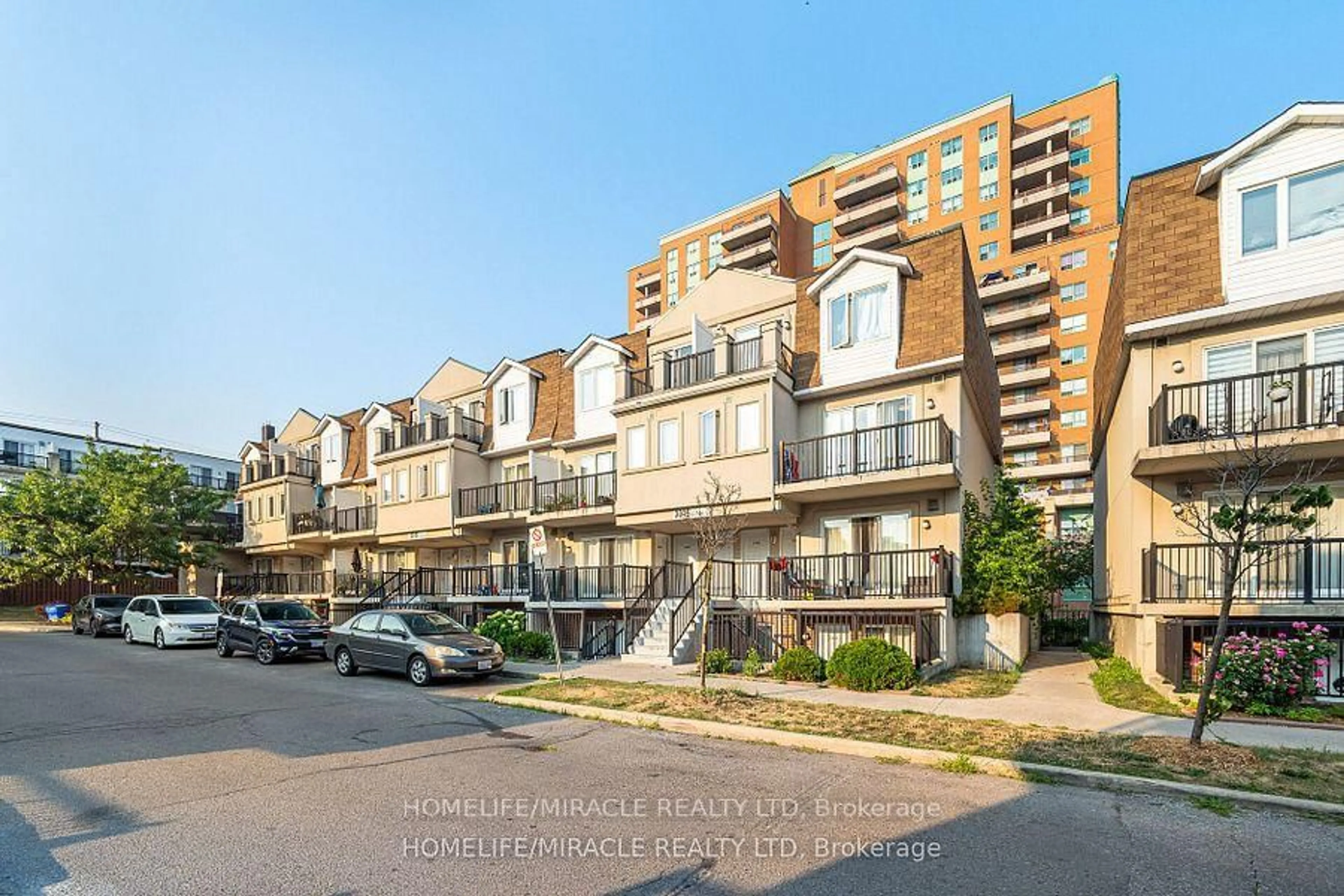 A pic from outside/outdoor area/front of a property/back of a property/a pic from drone, street for 3049 Finch Ave #2002, Toronto Ontario M9M 0A5