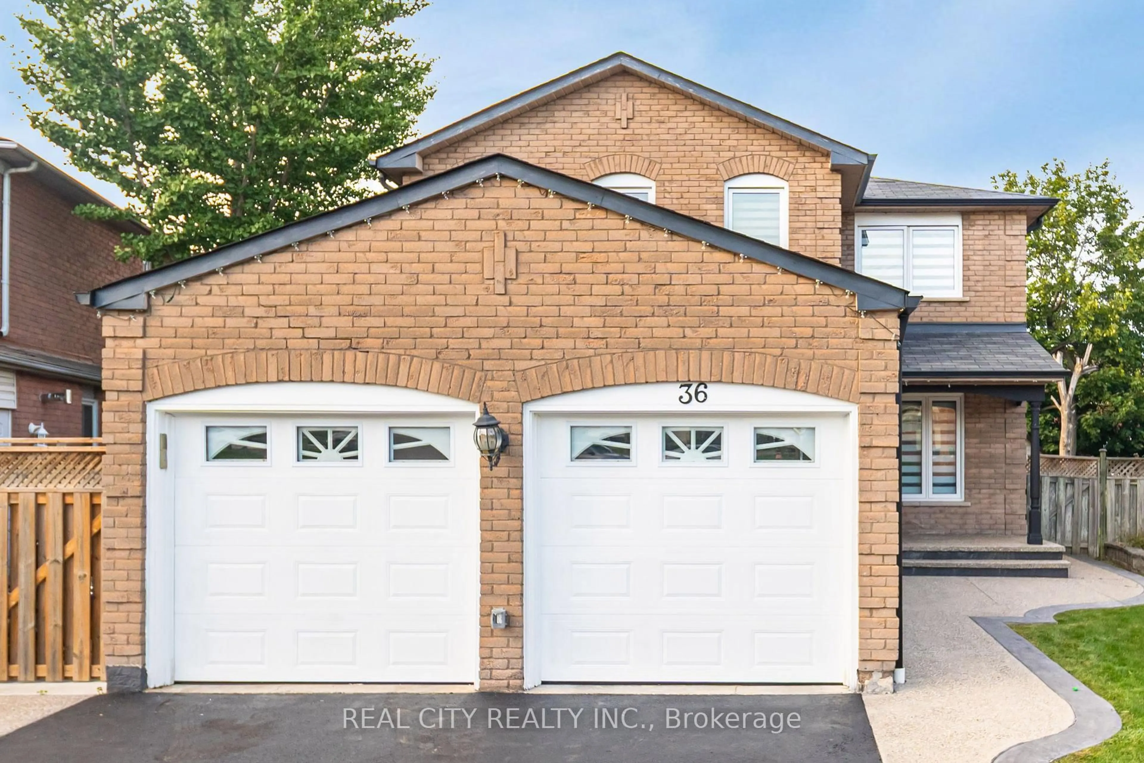 Home with brick exterior material, street for 36 Jeremy Pl, Brampton Ontario L6S 5K5