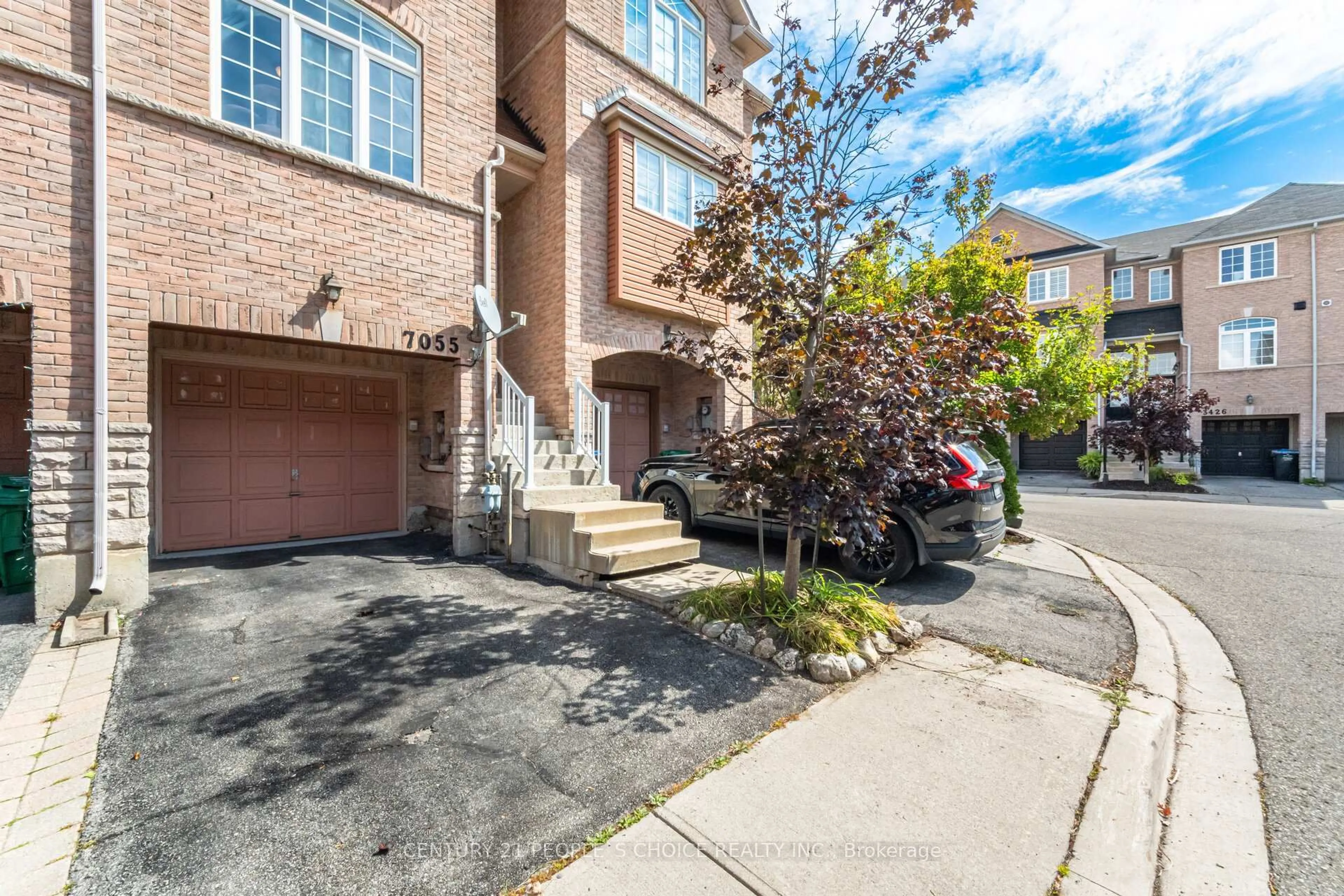 Unknown for 7055 Fairmeadow Cres, Mississauga Ontario L5N 8R6