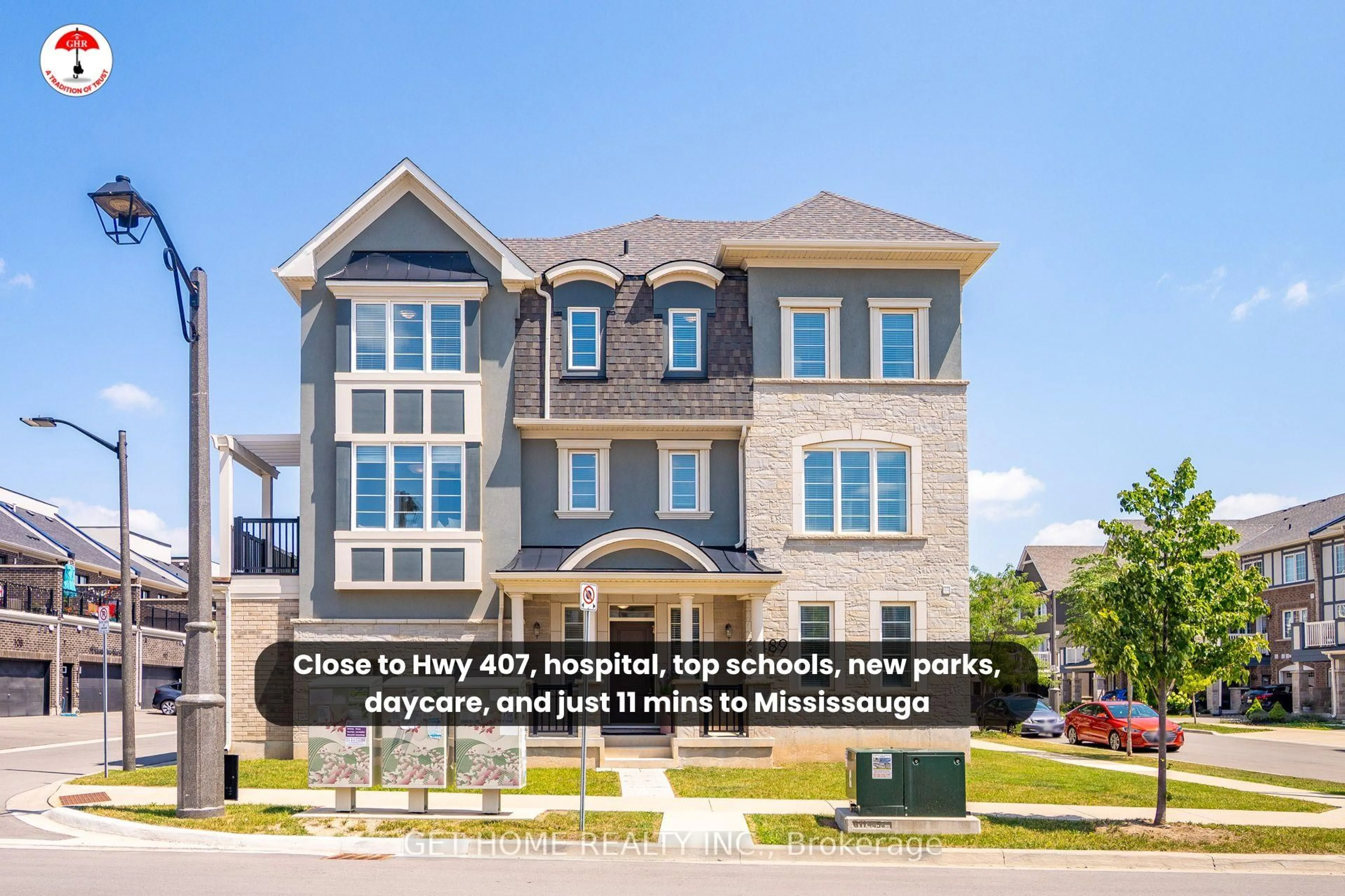 Home with brick exterior material, building for 3489 VERNON POWELL Dr, Oakville Ontario L6H 0X8
