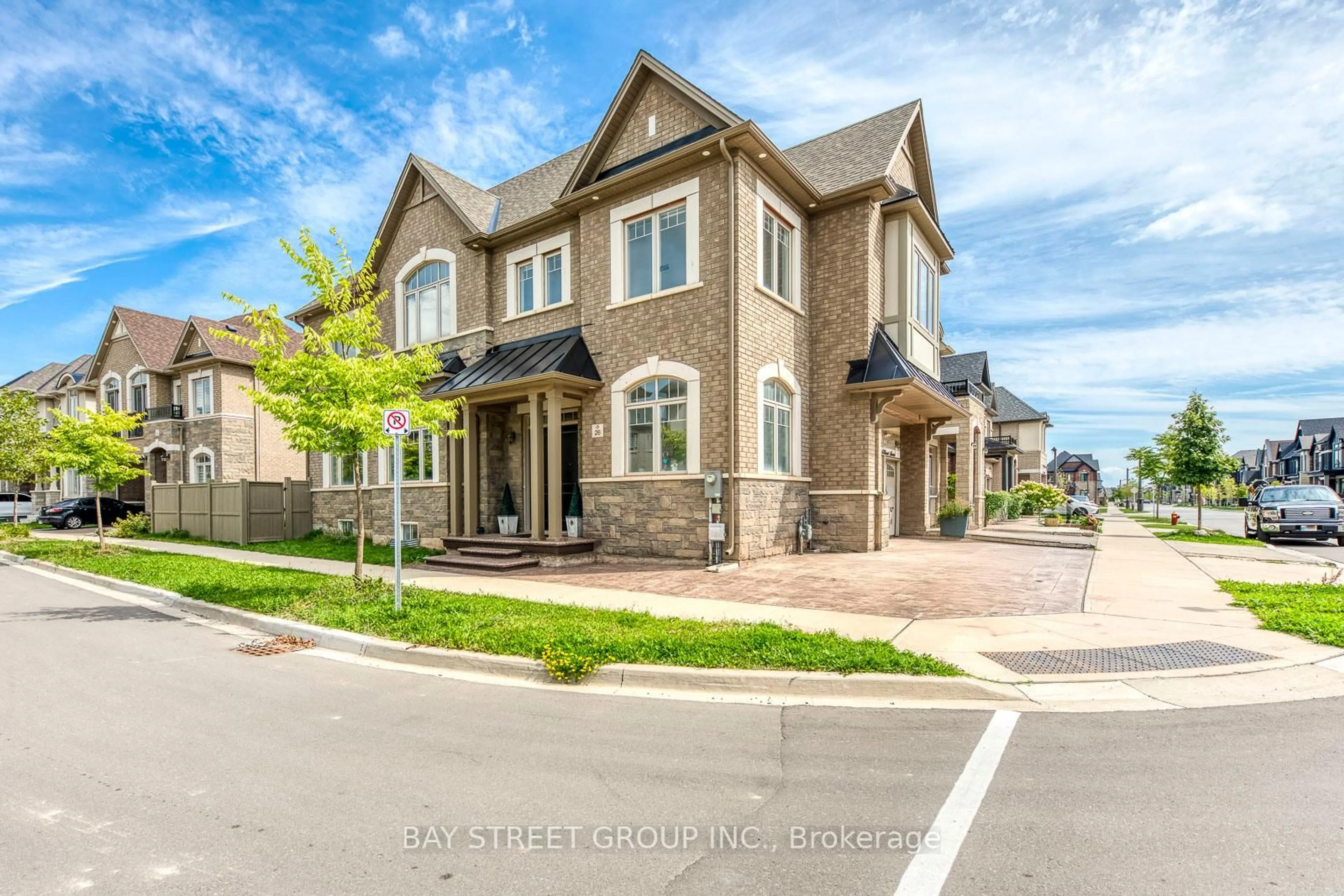 Home with brick exterior material, street for 26 Merlin St, Oakville Ontario L6H 0Z3