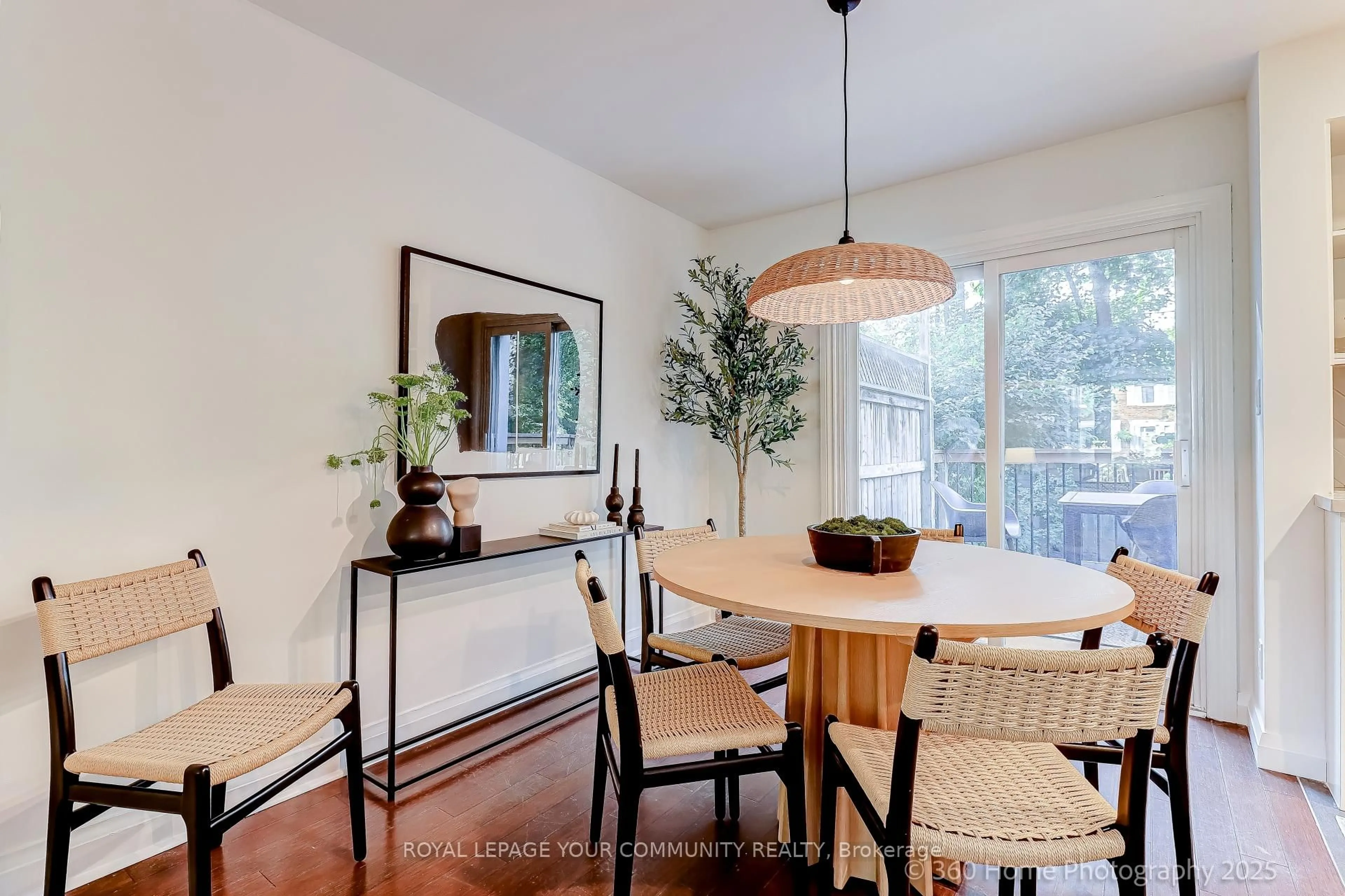 Dining room, unknown for 50 Allanbrooke Dr, Toronto Ontario M9A 3N8