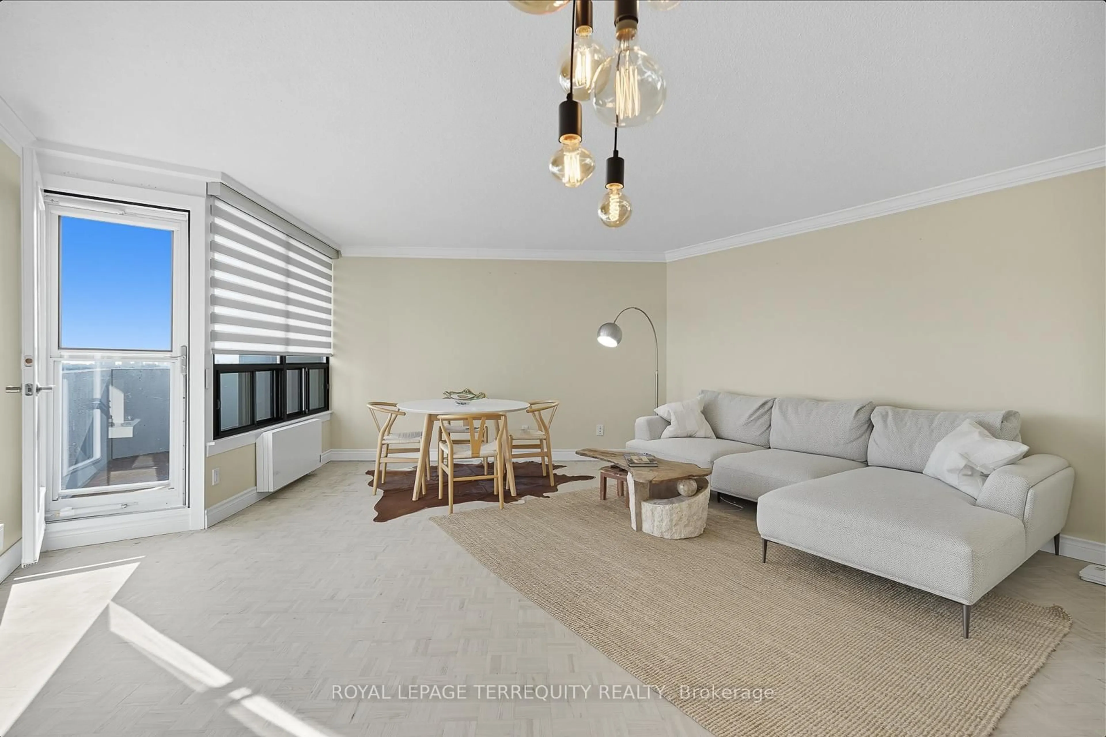 Living room with furniture, unknown for 288 Mill Rd #F21, Toronto Ontario M9C 4X7