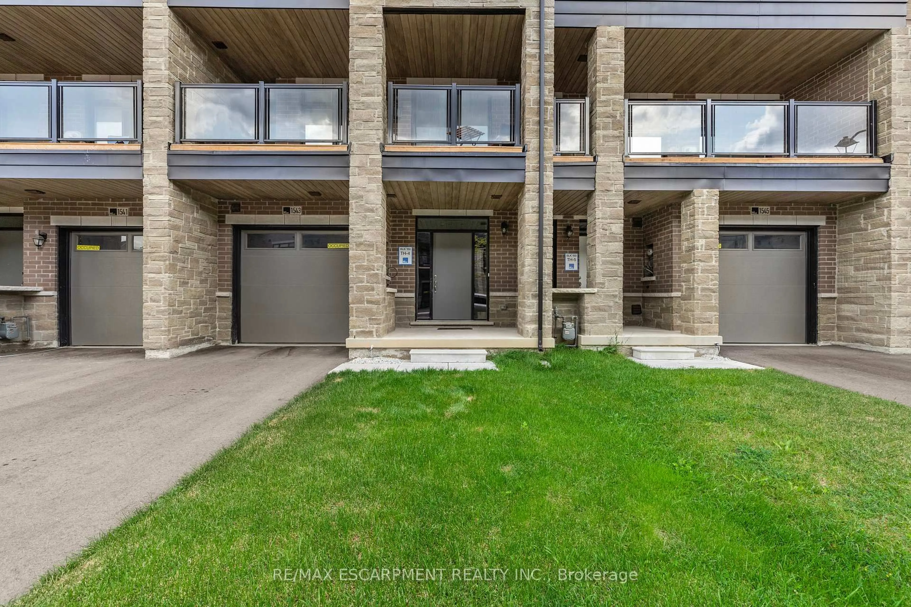 Unknown for 1543 Hilson Hts, Milton Ontario L9T 7E7