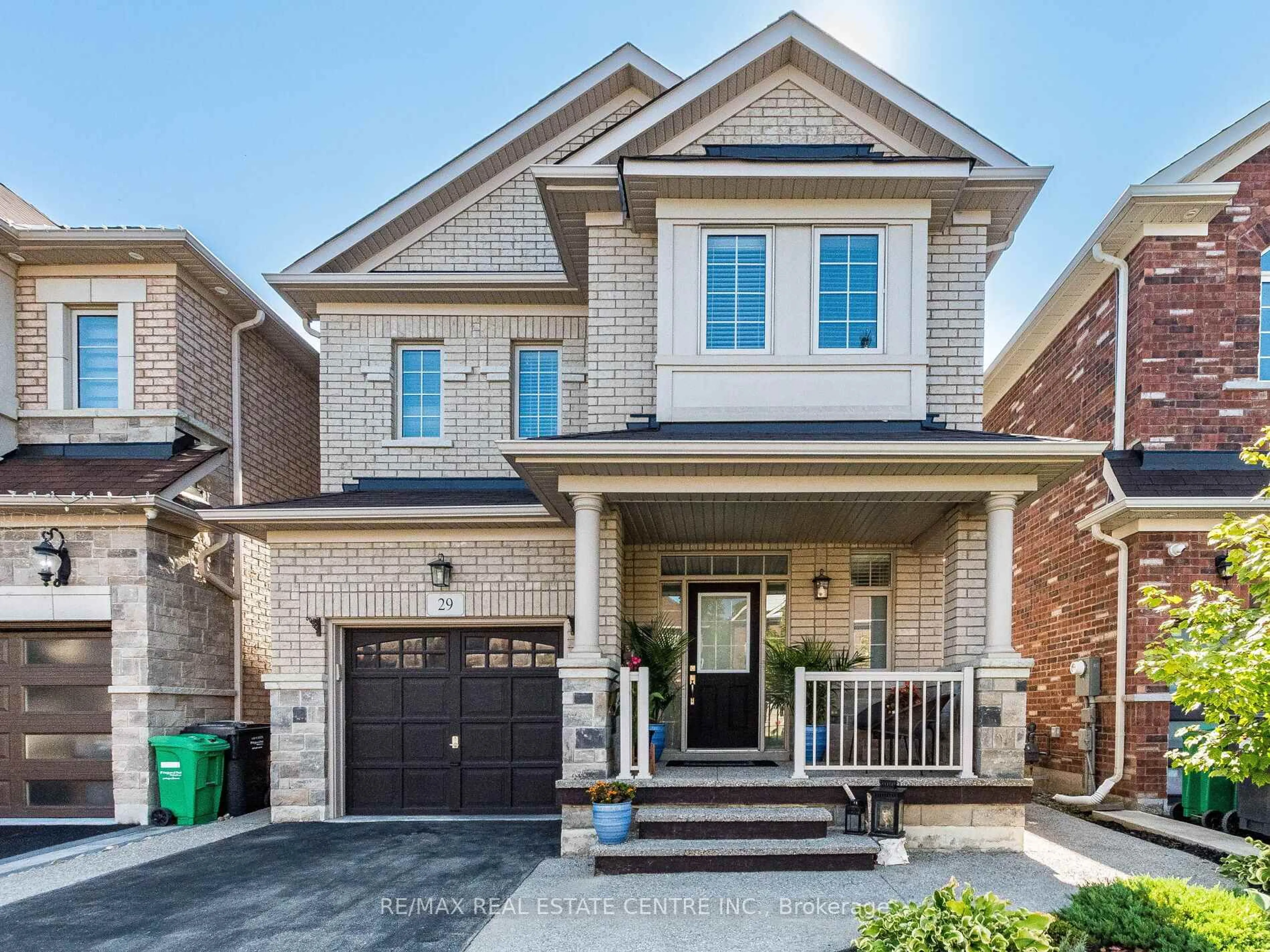 Home with brick exterior material, street for 29 Masken Circ, Brampton Ontario L7A 4K3