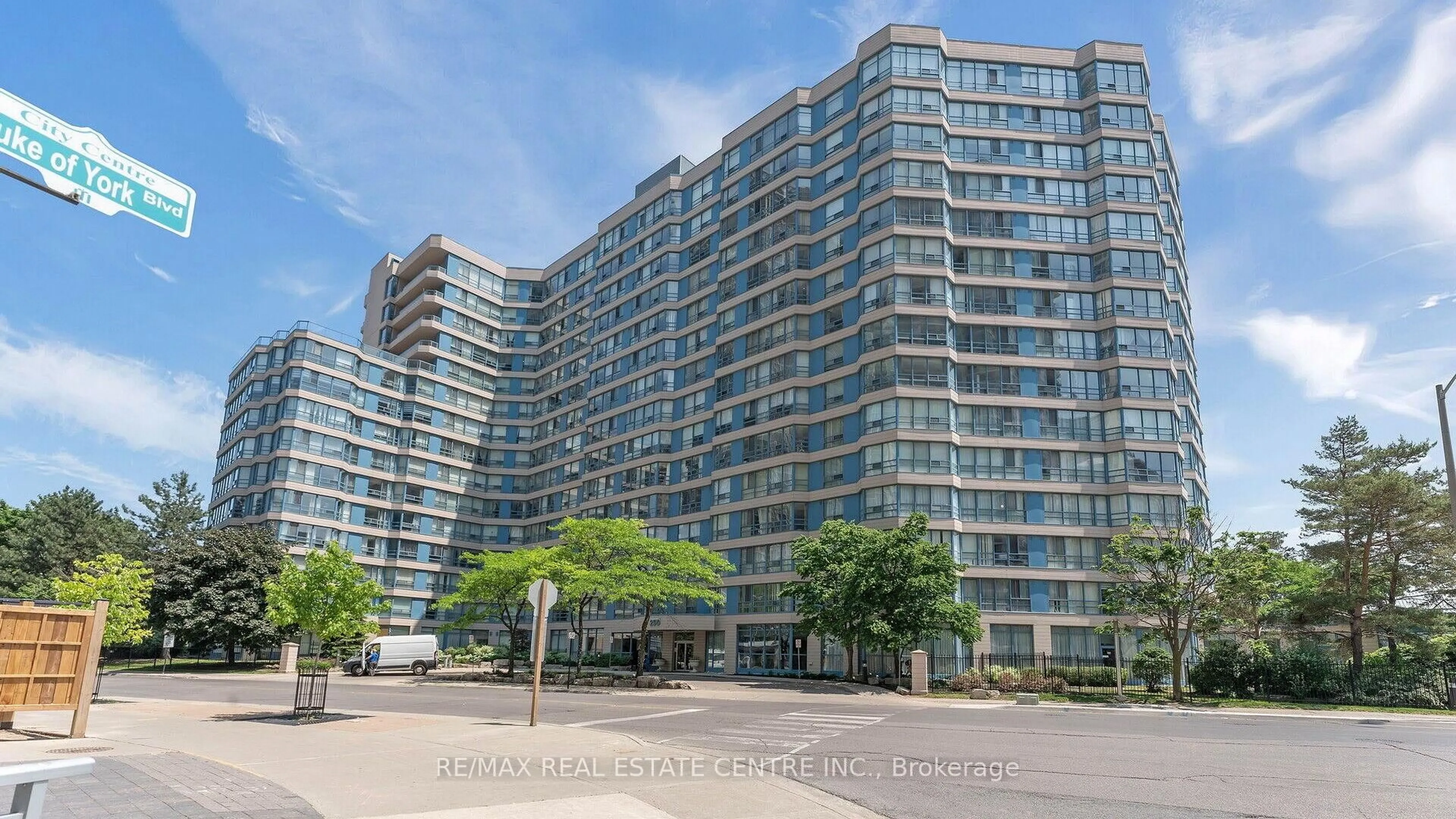 Unknown for 250 Webb Dr #612, Mississauga Ontario L5B 3Z4