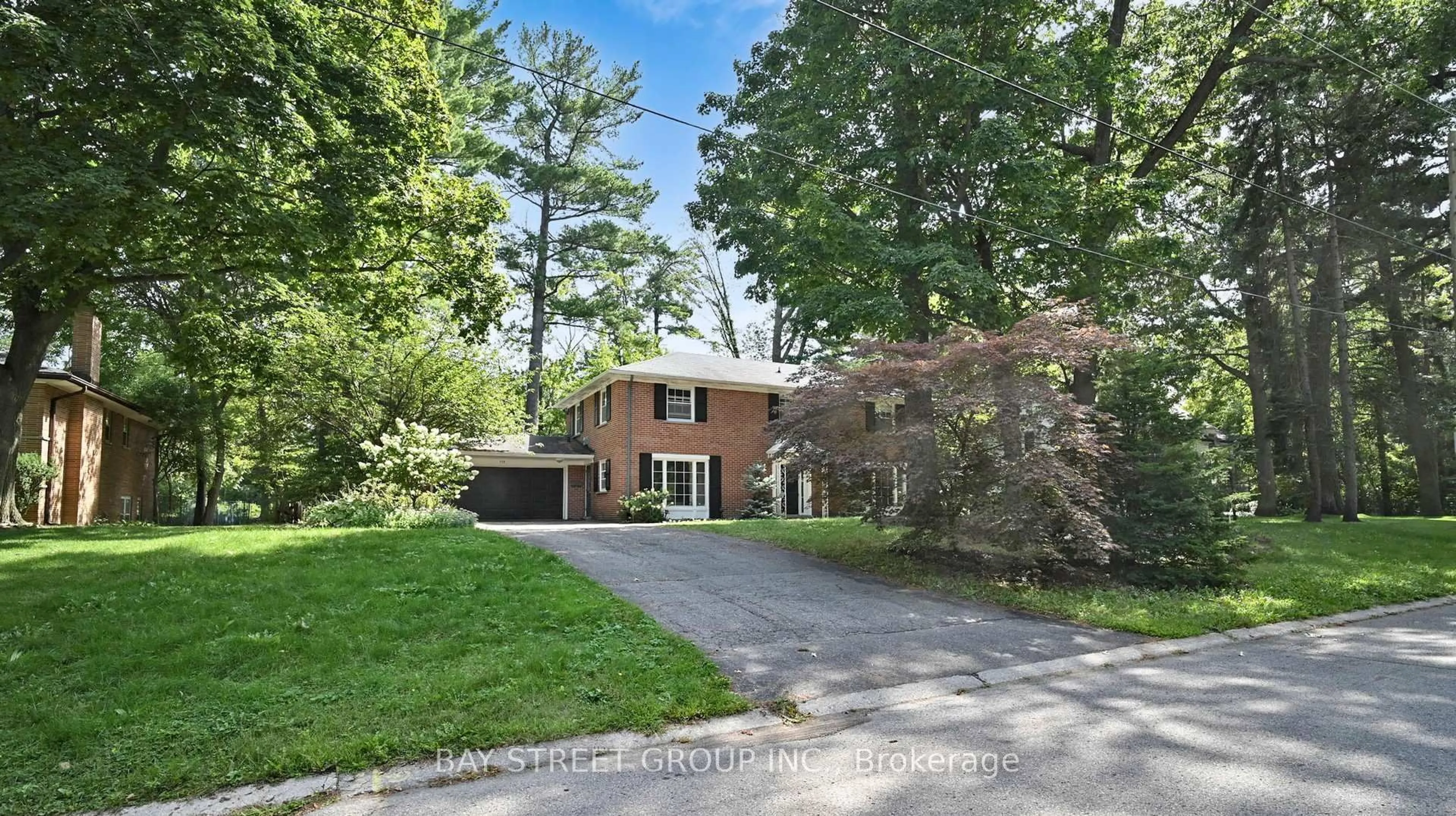 Home with brick exterior material, street for 178 Breezy Pines Dr, Mississauga Ontario L5B 1B4