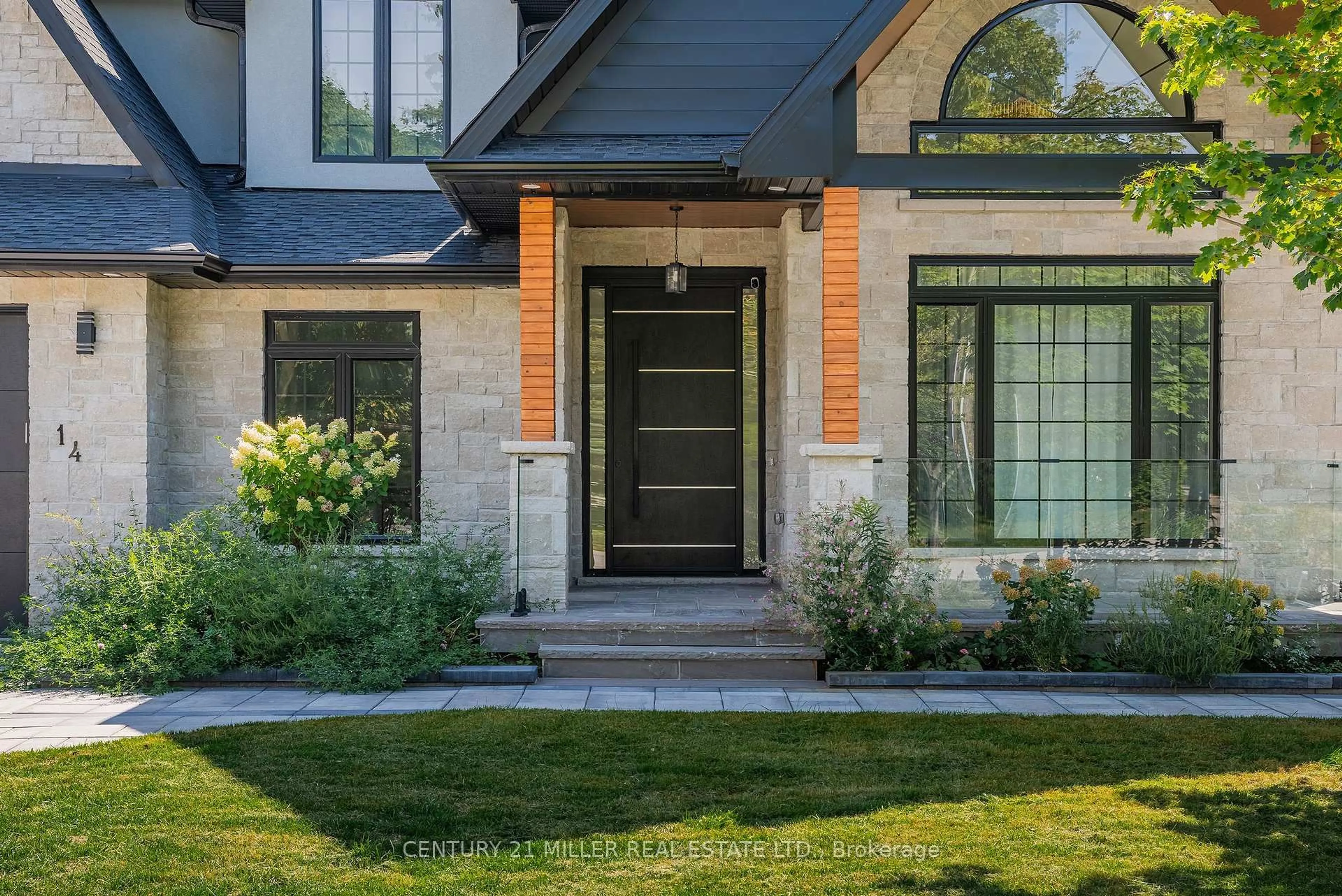 Home with brick exterior material, street for 14 Crescent Rd, Oakville Ontario L6K 1W4