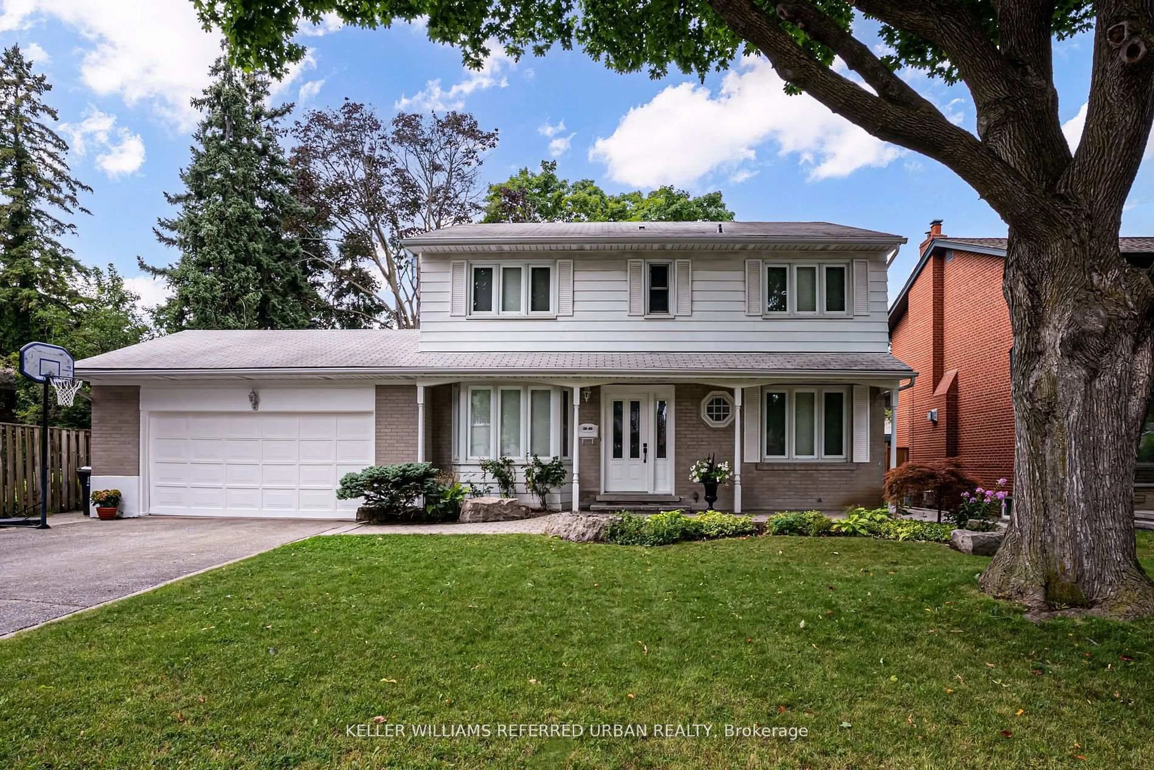 Home with vinyl exterior material, street for 26 Foxmeadow Rd, Toronto Ontario M9R 1E5