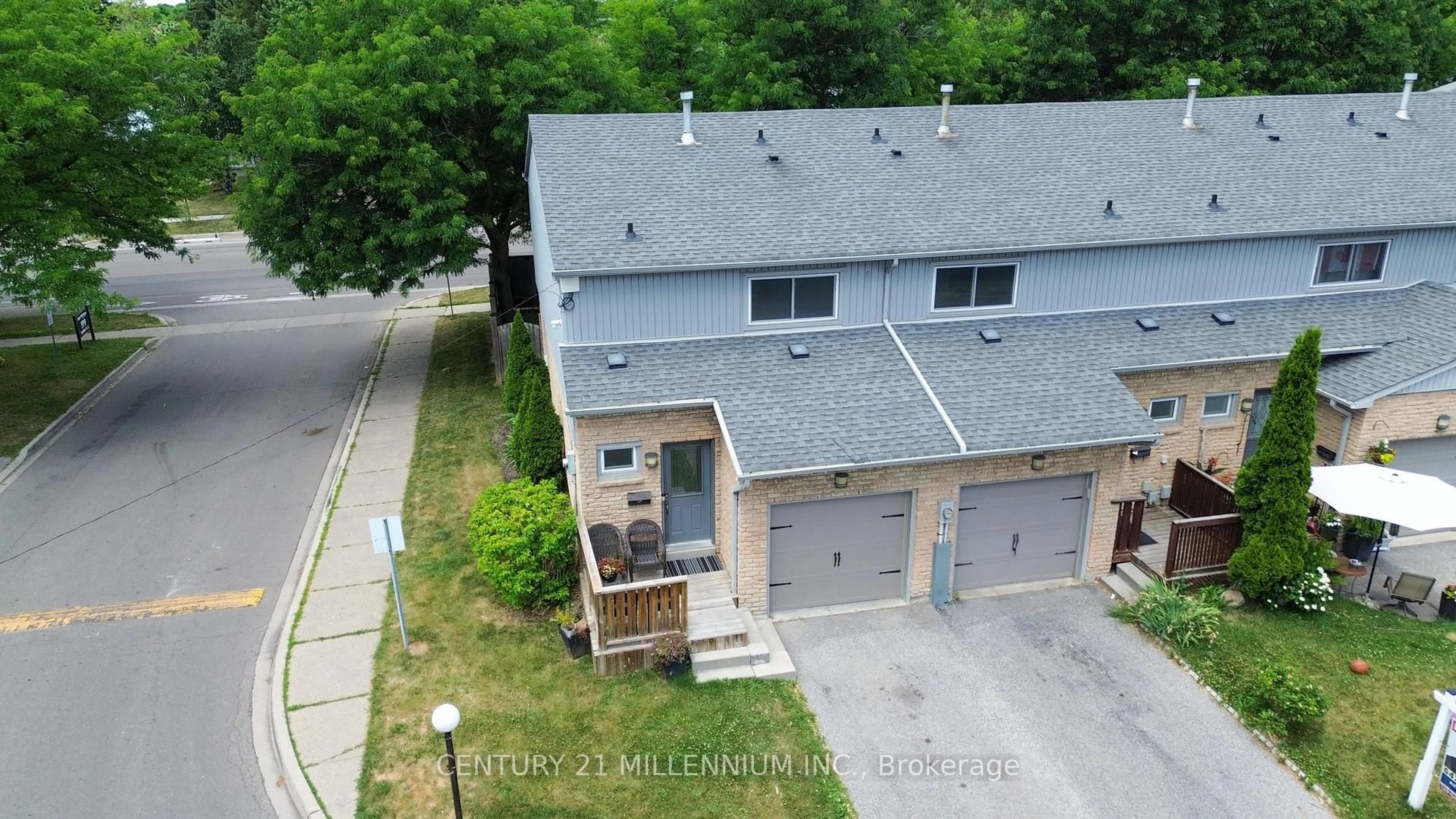 A pic from outside/outdoor area/front of a property/back of a property/a pic from drone, street for 399 Vodden St #42, Brampton Ontario L6V 3V1