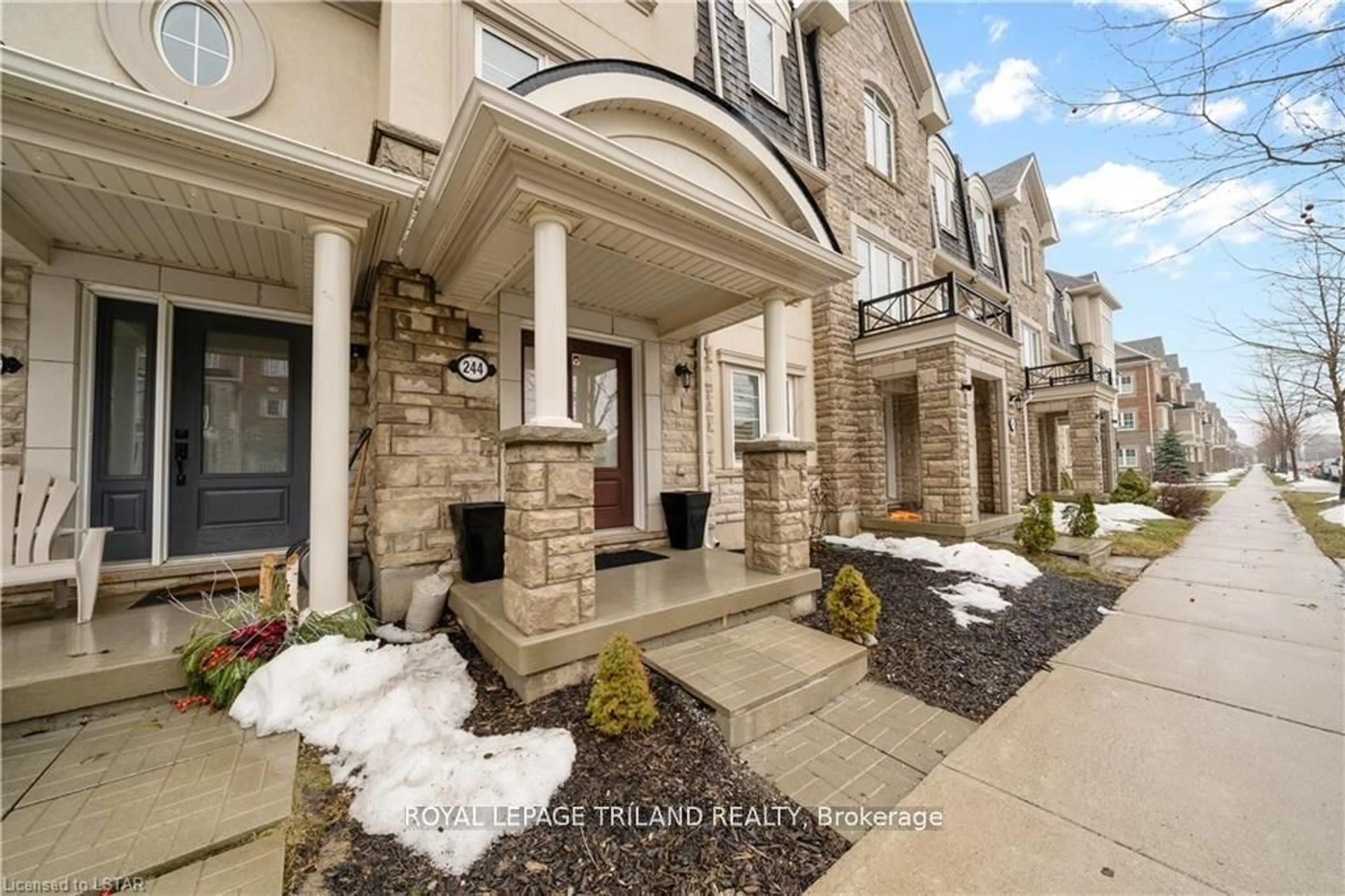 Unknown for 244 Ellen Davidson Dr, Oakville Ontario L6M 0V2