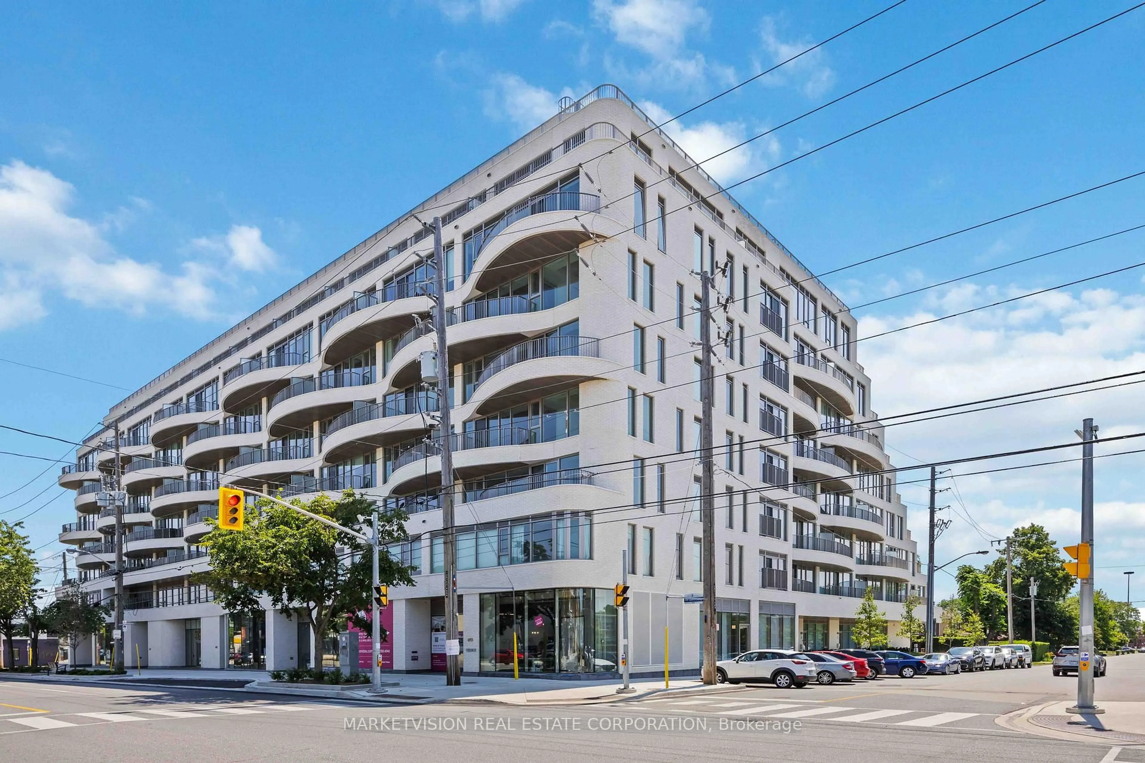 Unknown for 689 The Queensway #526, Toronto Ontario M8Y 1L1