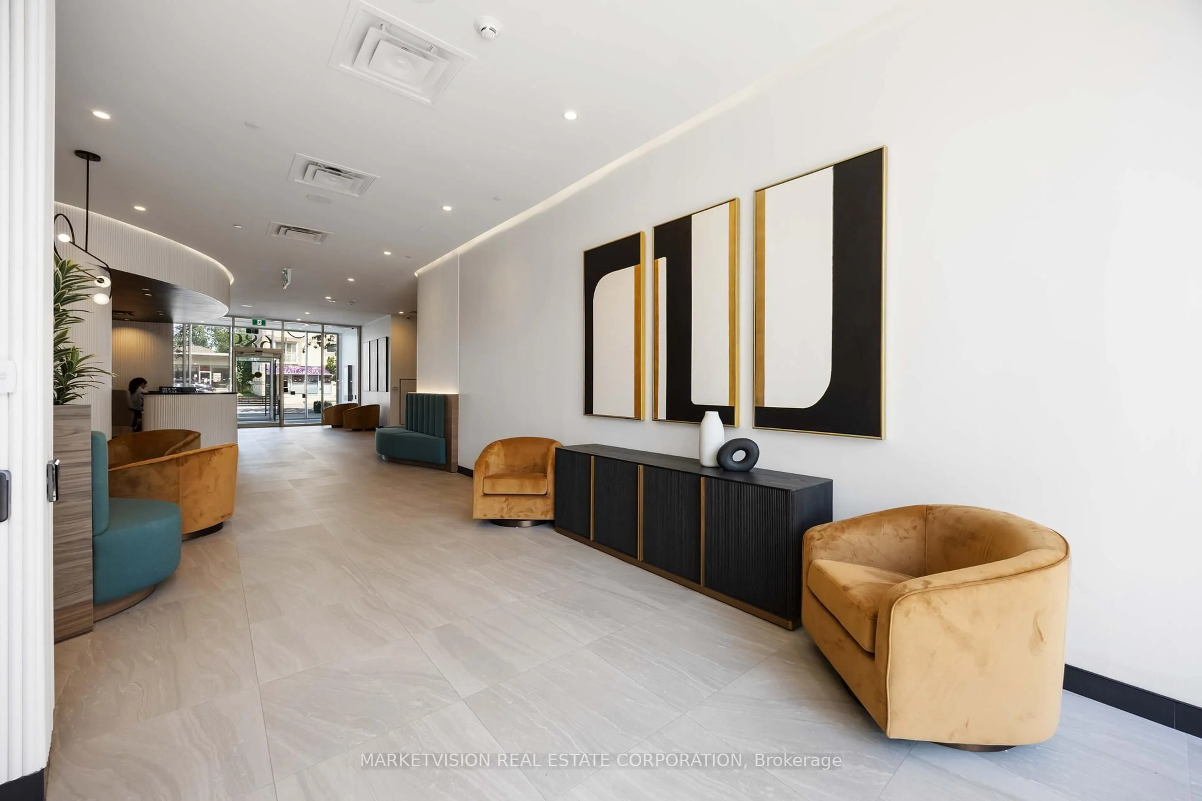 Lobby for 689 The Queensway #526, Toronto Ontario M8Y 1L1