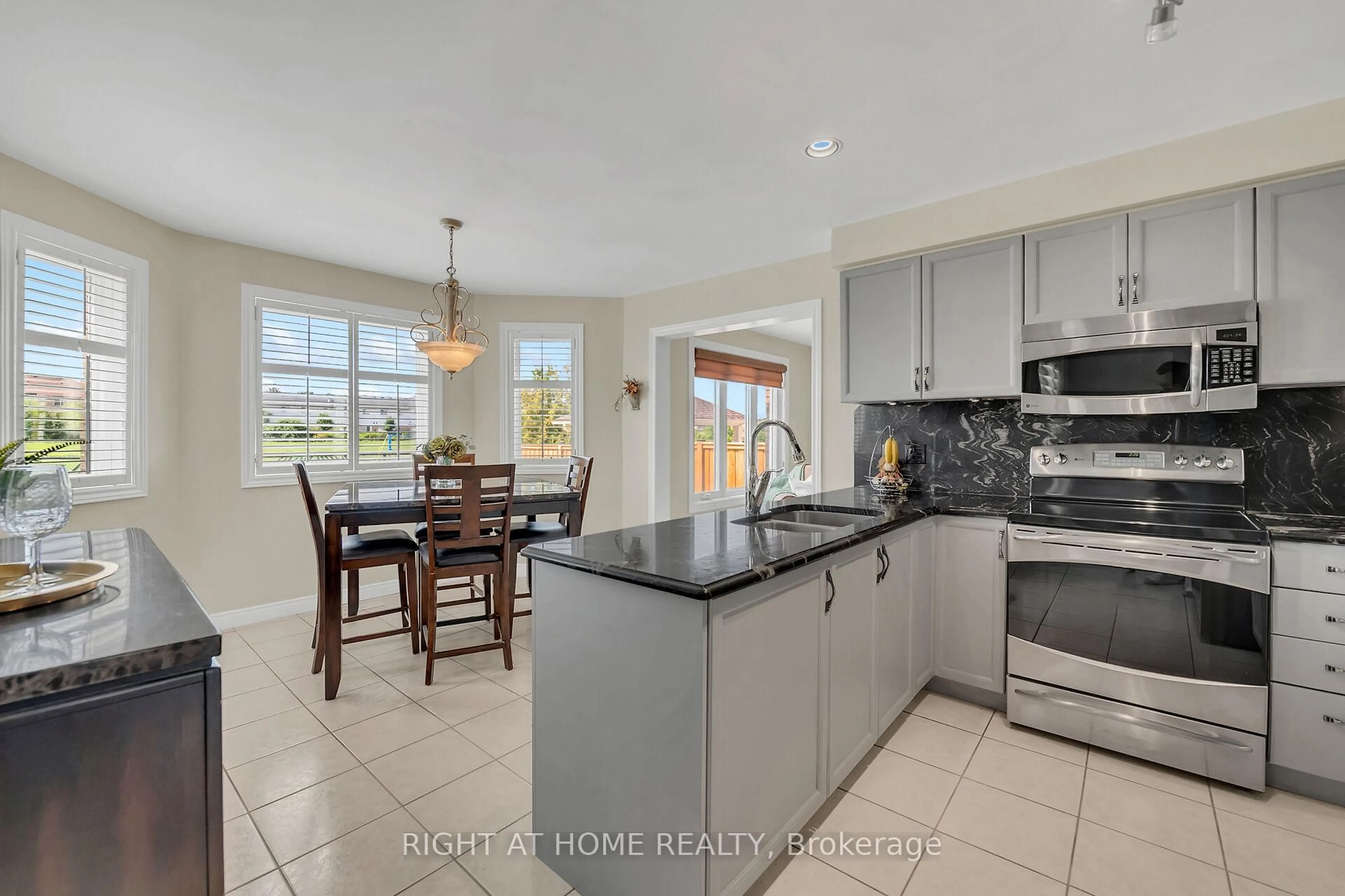 Open concept kitchen, ceramic/tile floor for 2208 Greenway Terr, Burlington Ontario L7M 4K8