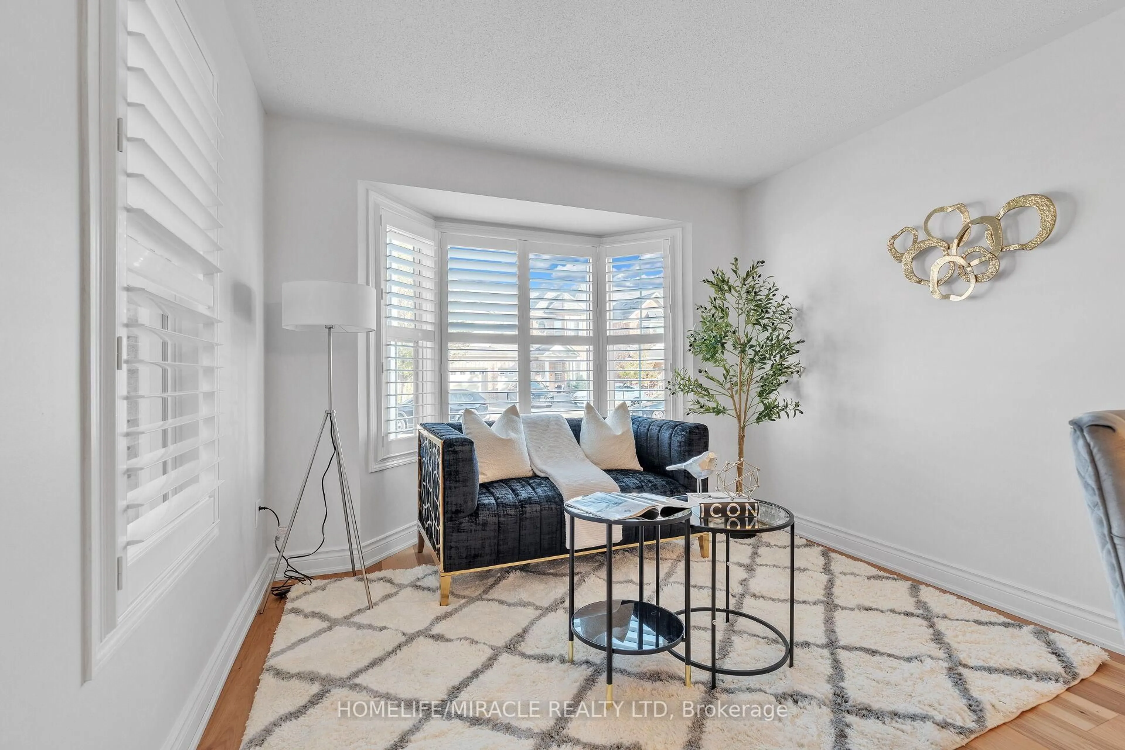 Living room with furniture, unknown for 849 Hepburn Rd, Milton Ontario L9T 0K9