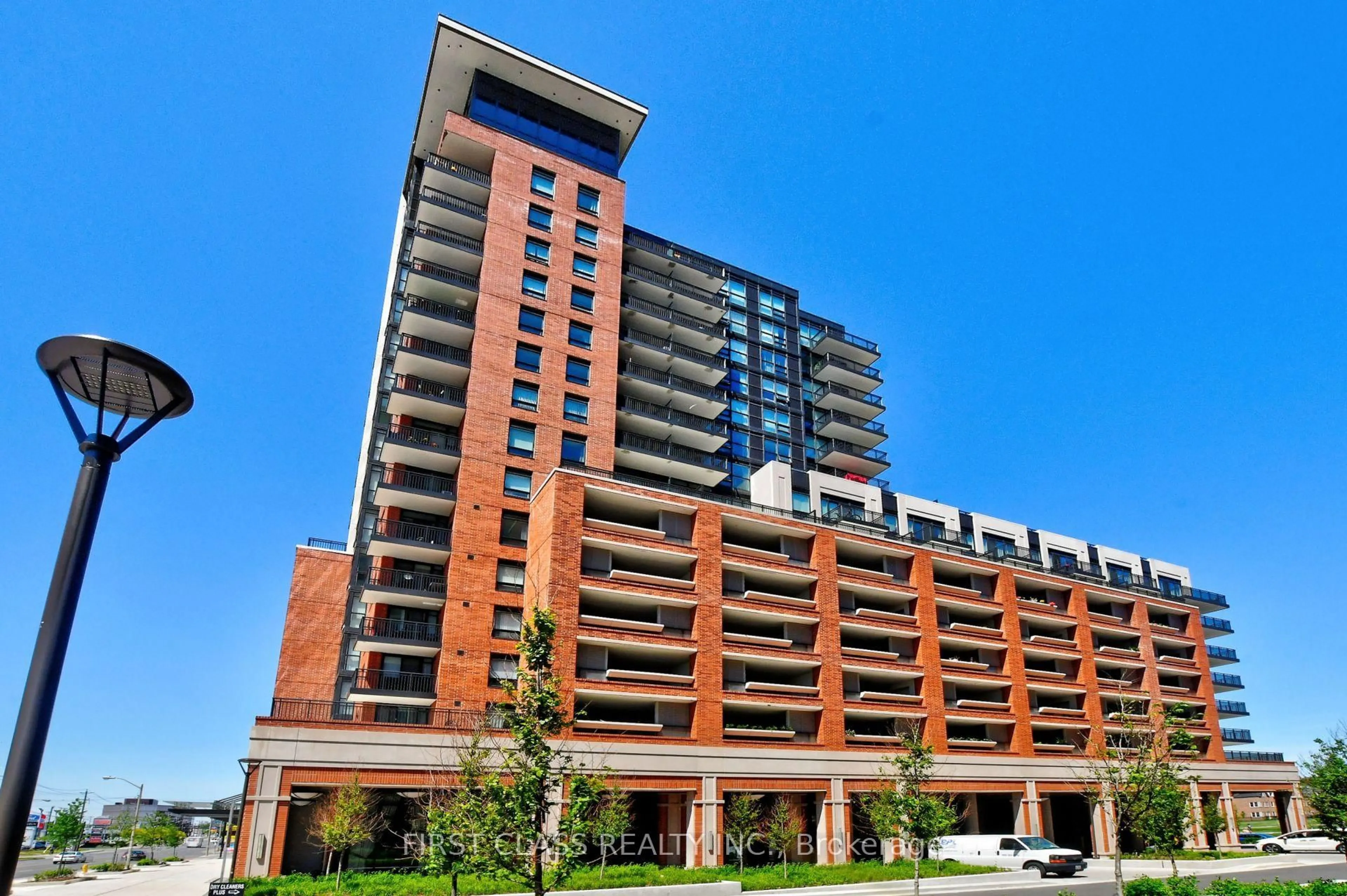 Unknown for 3091 Dufferin St #526, Toronto Ontario M6A 2S7