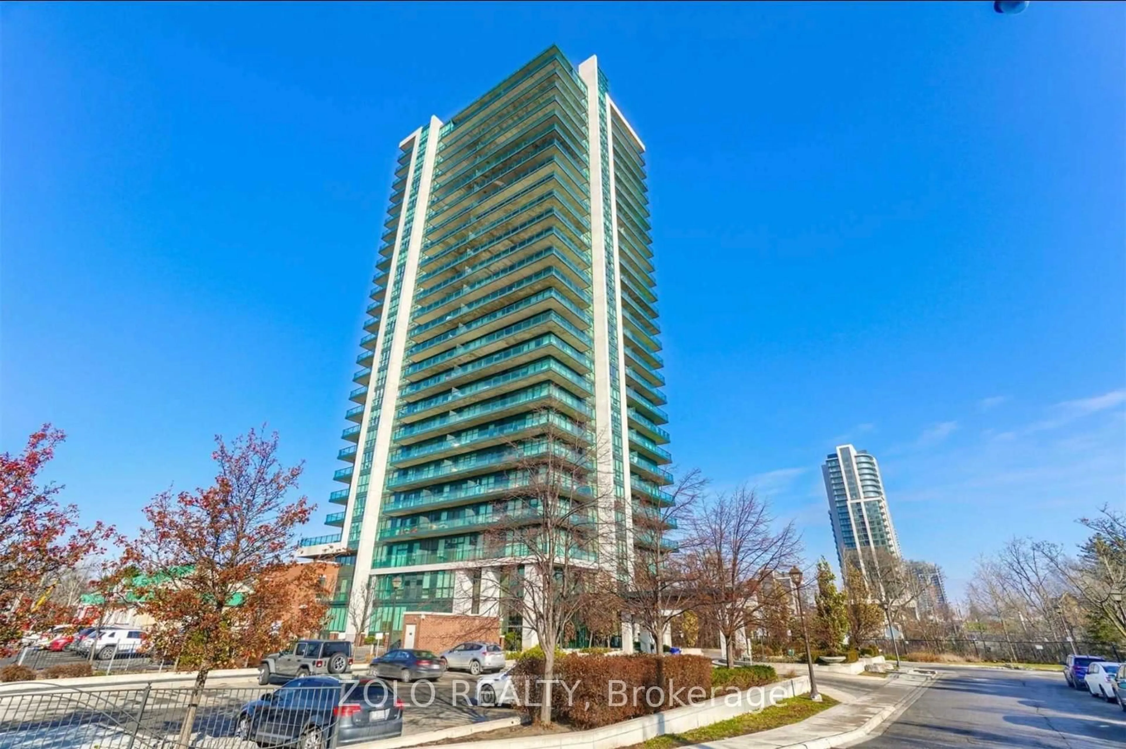 A pic from outside/outdoor area/front of a property/back of a property/a pic from drone, building for 100 John St #1905, Brampton Ontario L6W 0A8