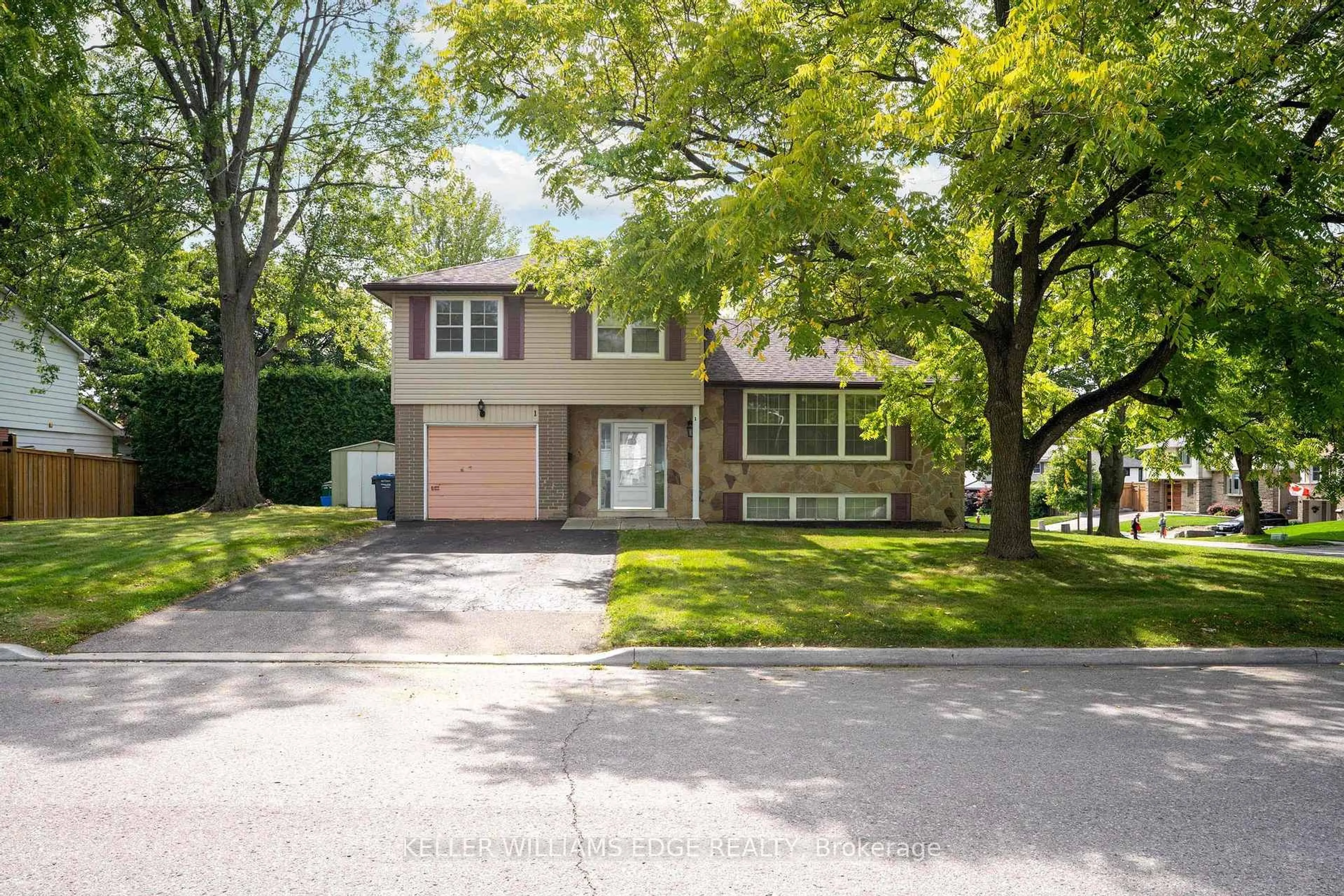 Home with vinyl exterior material, street for 1 Alderway Ave, Brampton Ontario L6Y 2B5