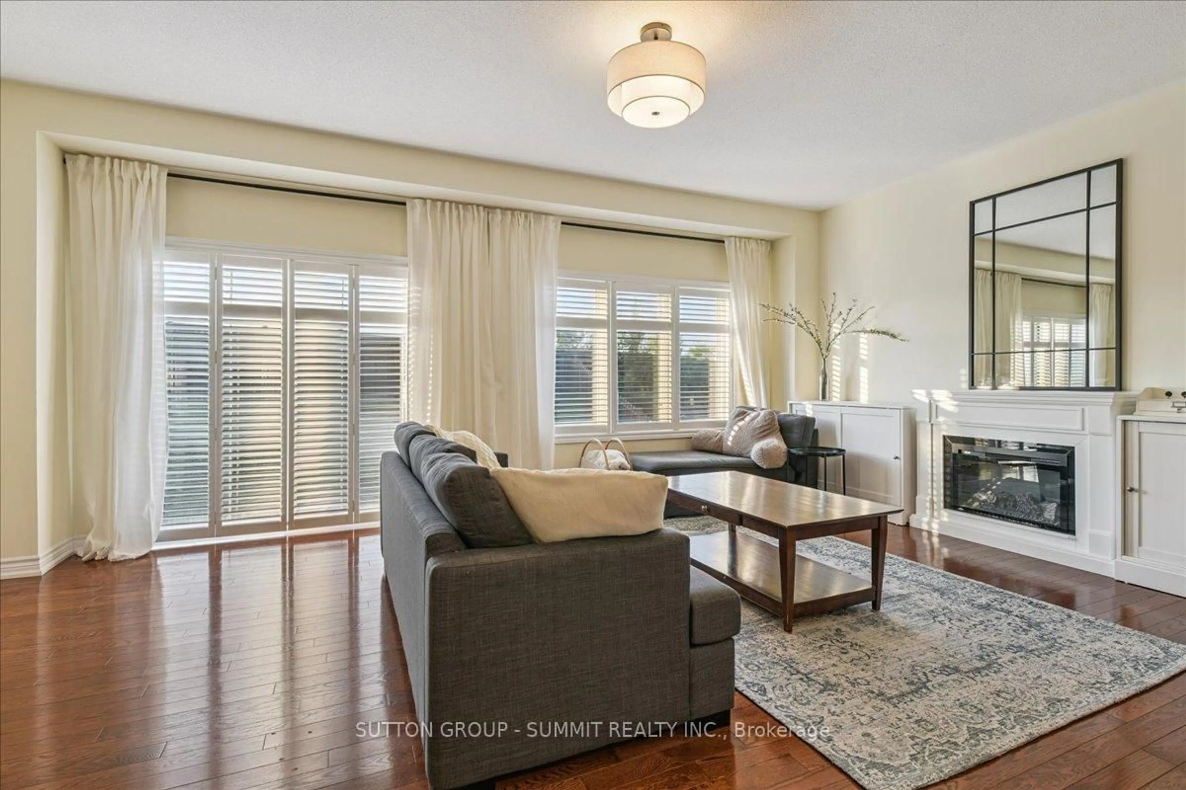 Living room with furniture, unknown for 242 Andrews Tr, Milton Ontario L9T 6S6
