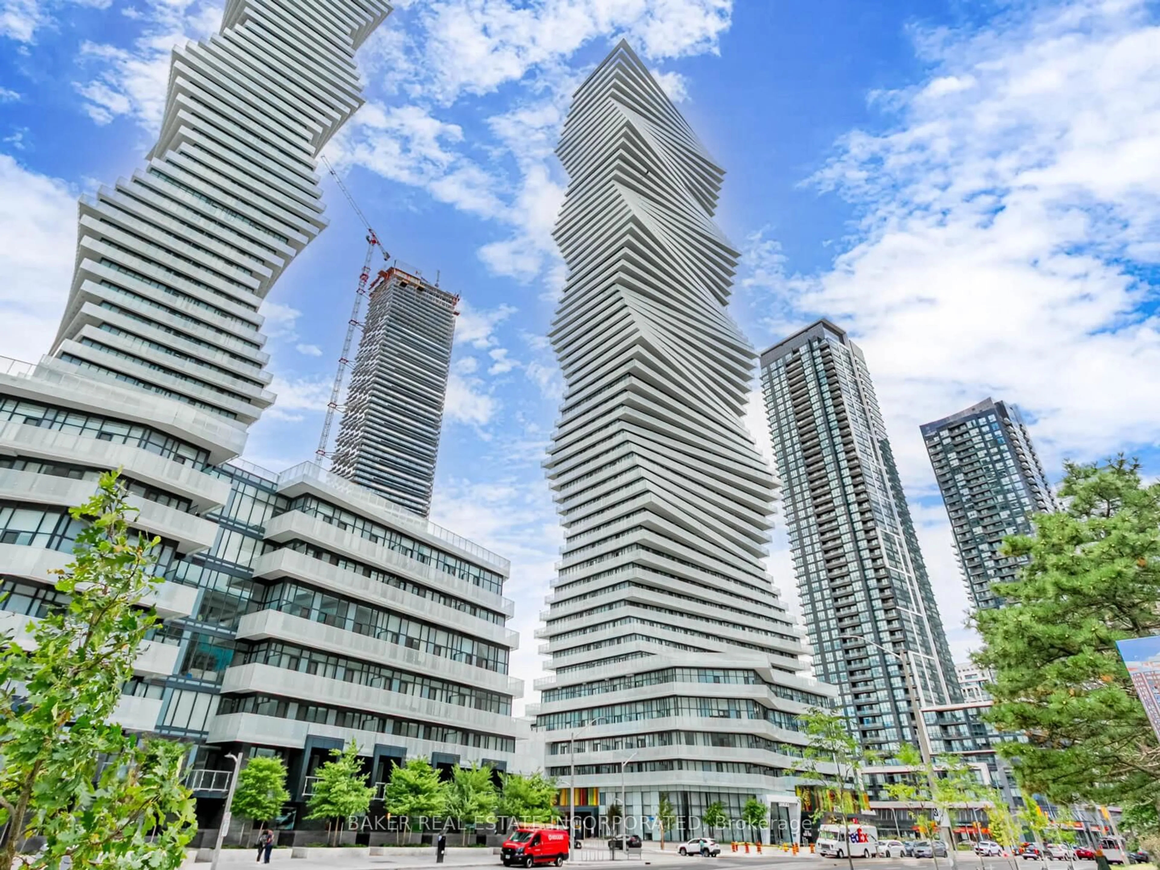 Unknown for 3900 Confederation Pkwy #6011, Mississauga Ontario L5B 0M3
