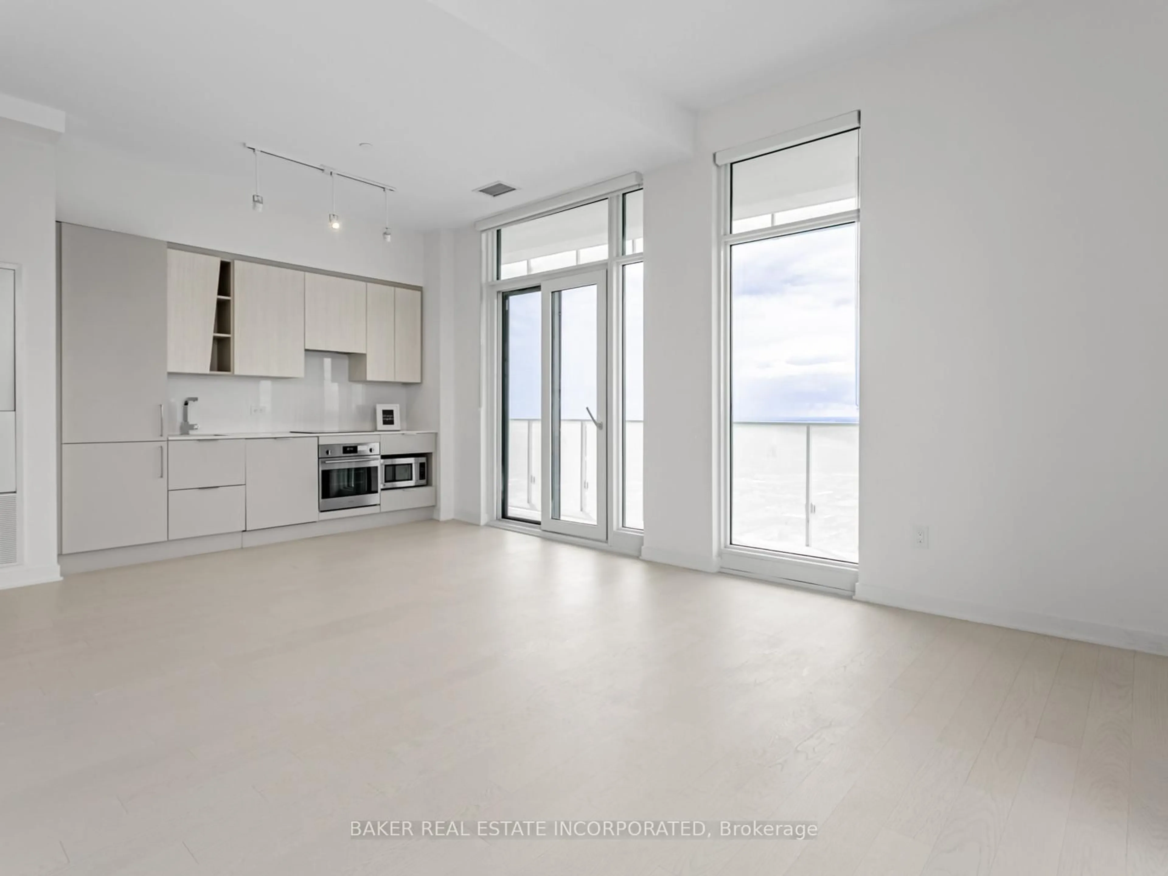 Unknown for 3900 Confederation Pkwy #6011, Mississauga Ontario L5B 0M3