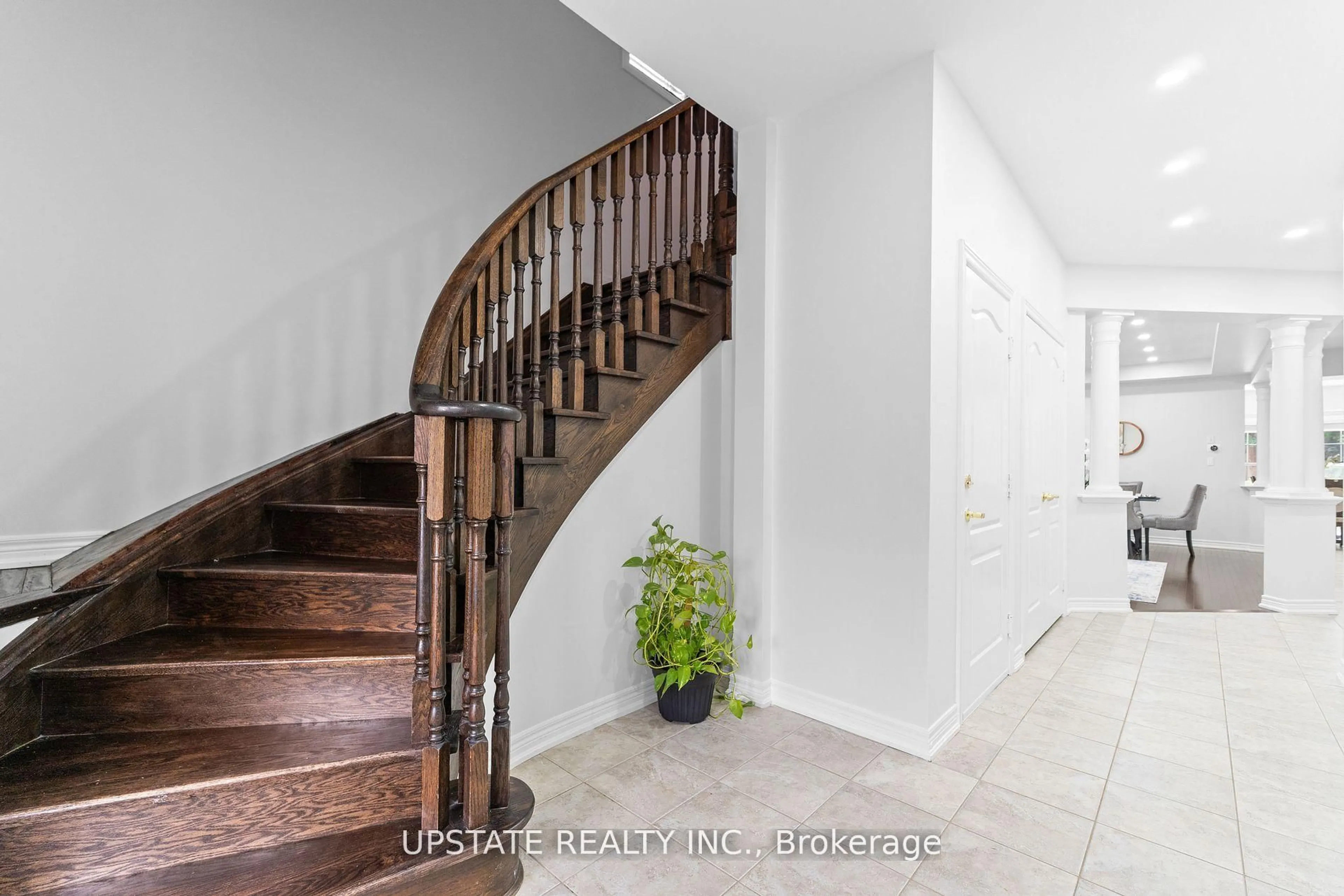 Unknown for 38 Stephanie Ave, Brampton Ontario L6Y 0R8