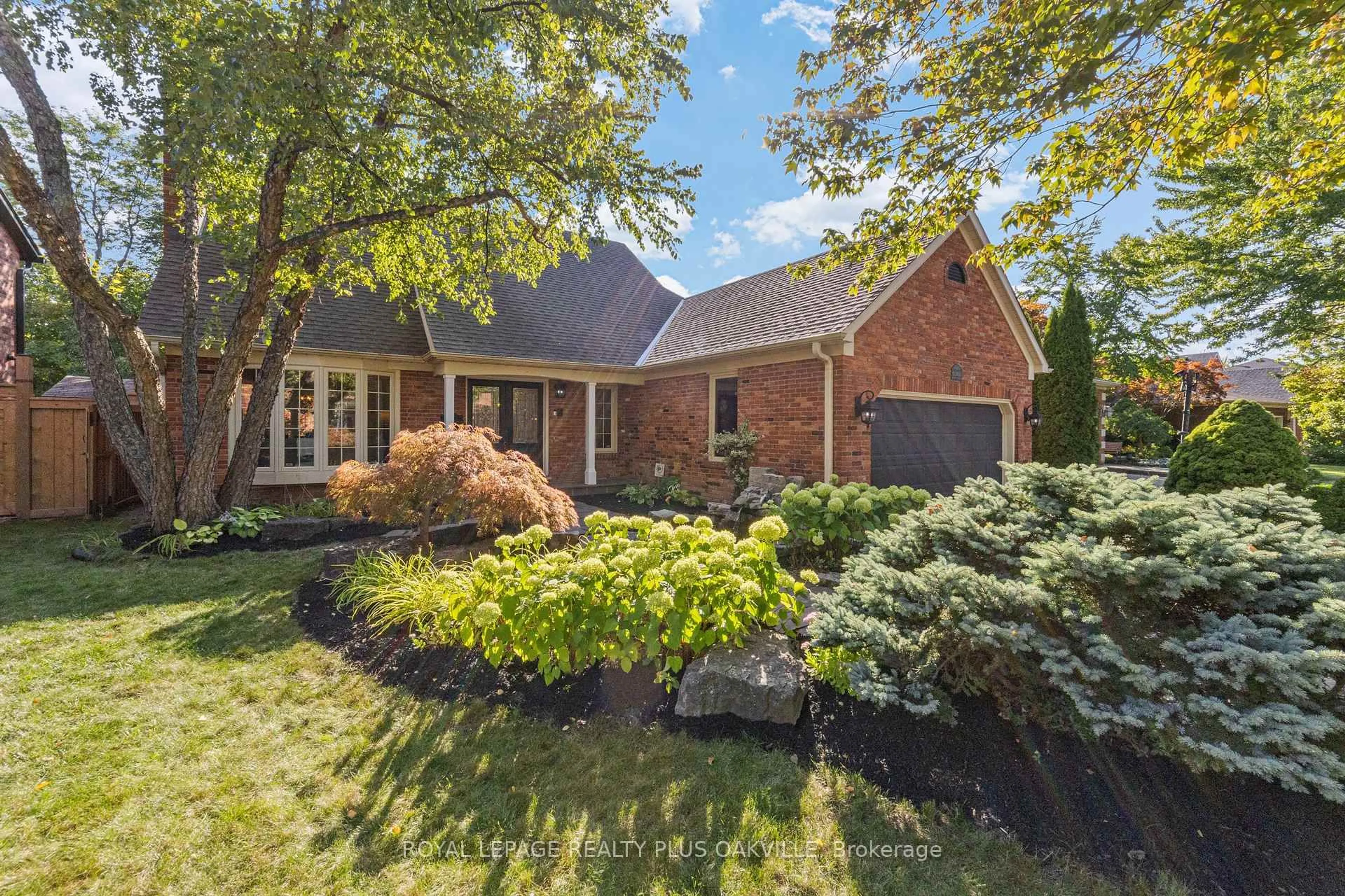 Home with brick exterior material, street for 1368 Monks Passage, Oakville Ontario L6M 1J5