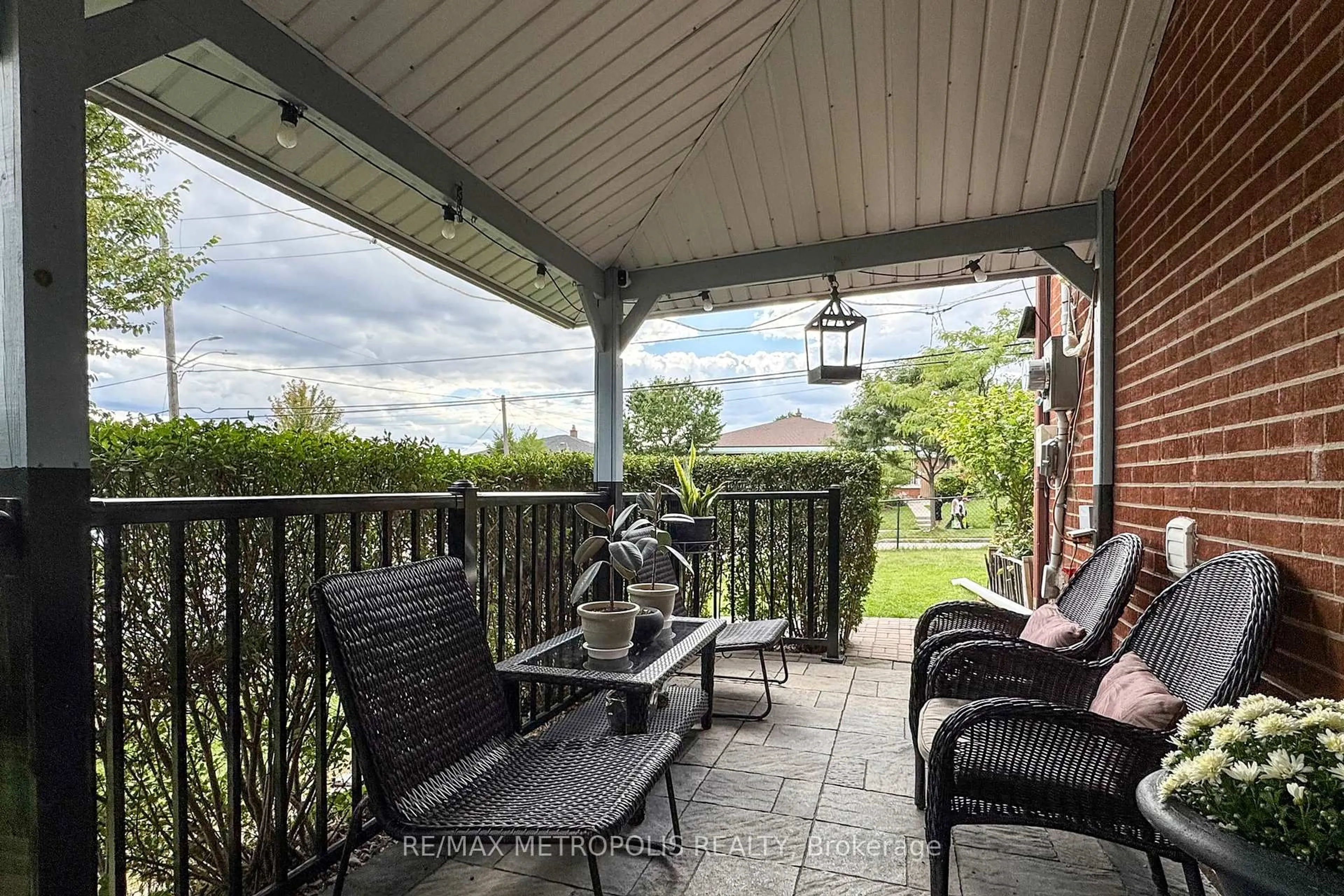 Patio, unknown for 49 Magellan Dr, Toronto Ontario M3L 1T5