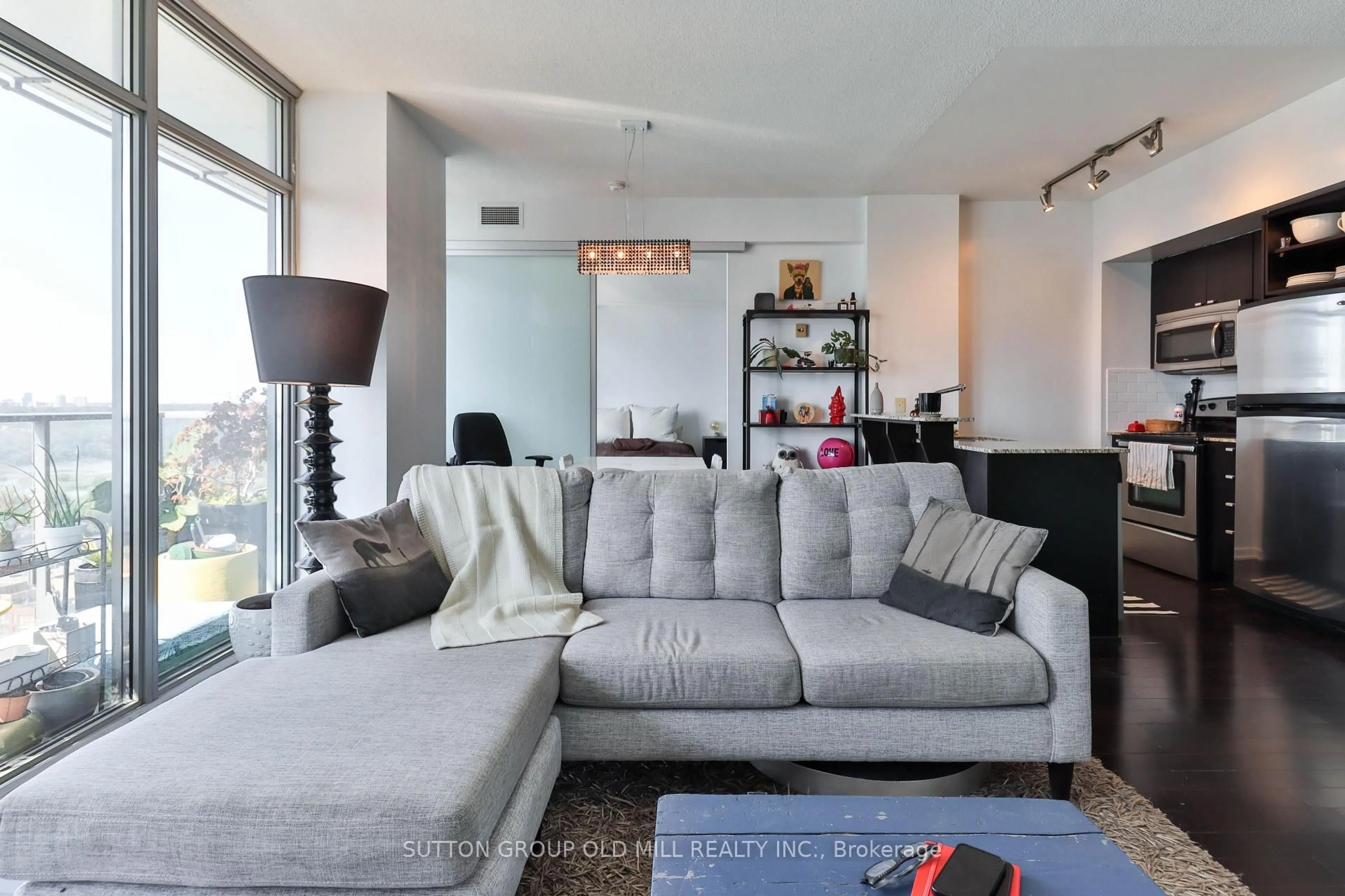 Living room with furniture, unknown for 103 The Queensway #2210, Toronto Ontario M6S 5B3