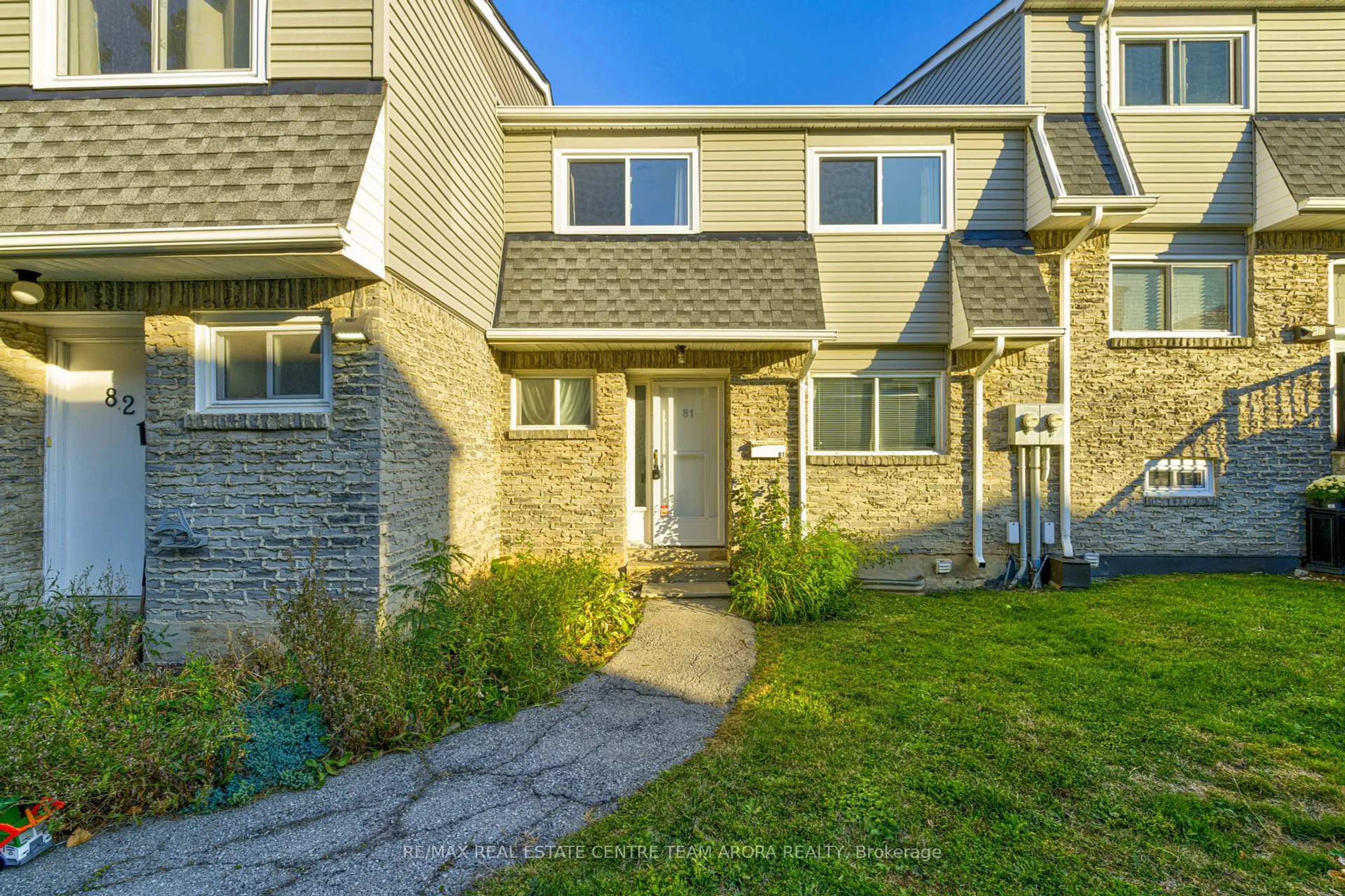 Unknown for 2050 Upper Middle Rd #81, Burlington Ontario L7P 3R9
