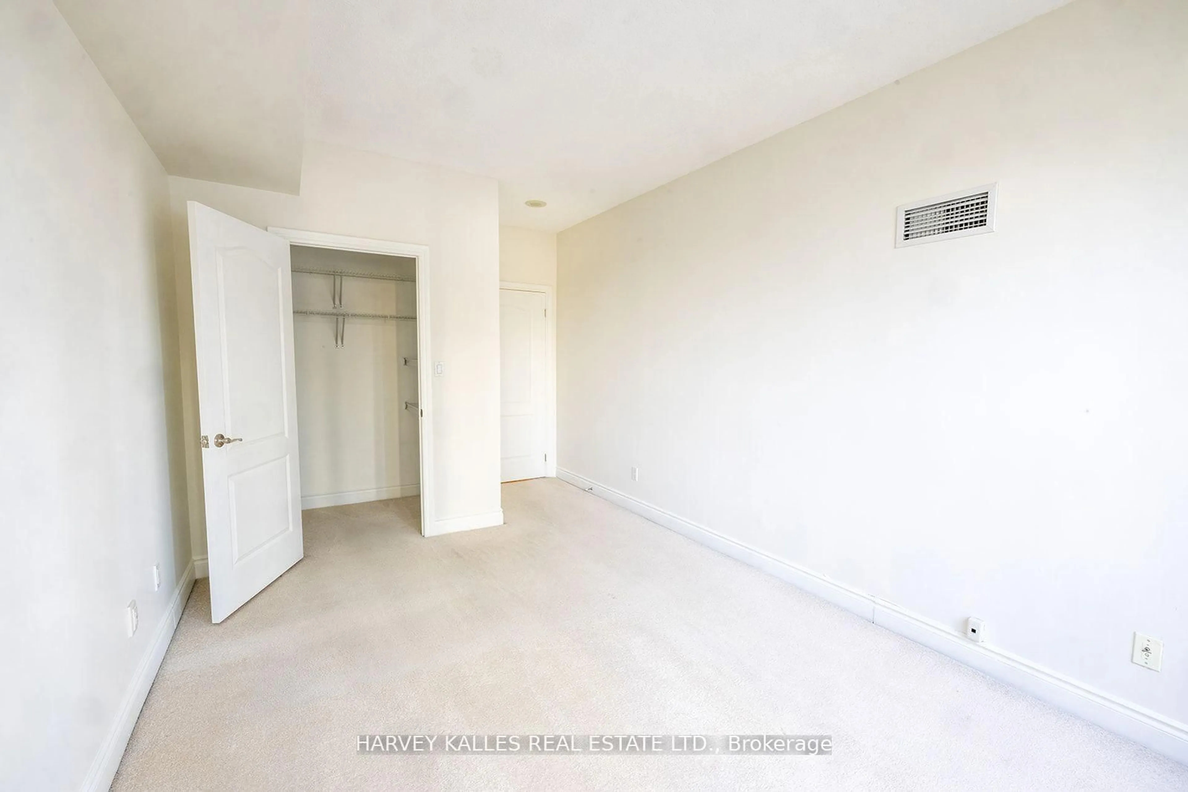 A pic of a room for 2 Aberfoyle Cres #412, Toronto Ontario M8X 2Z8