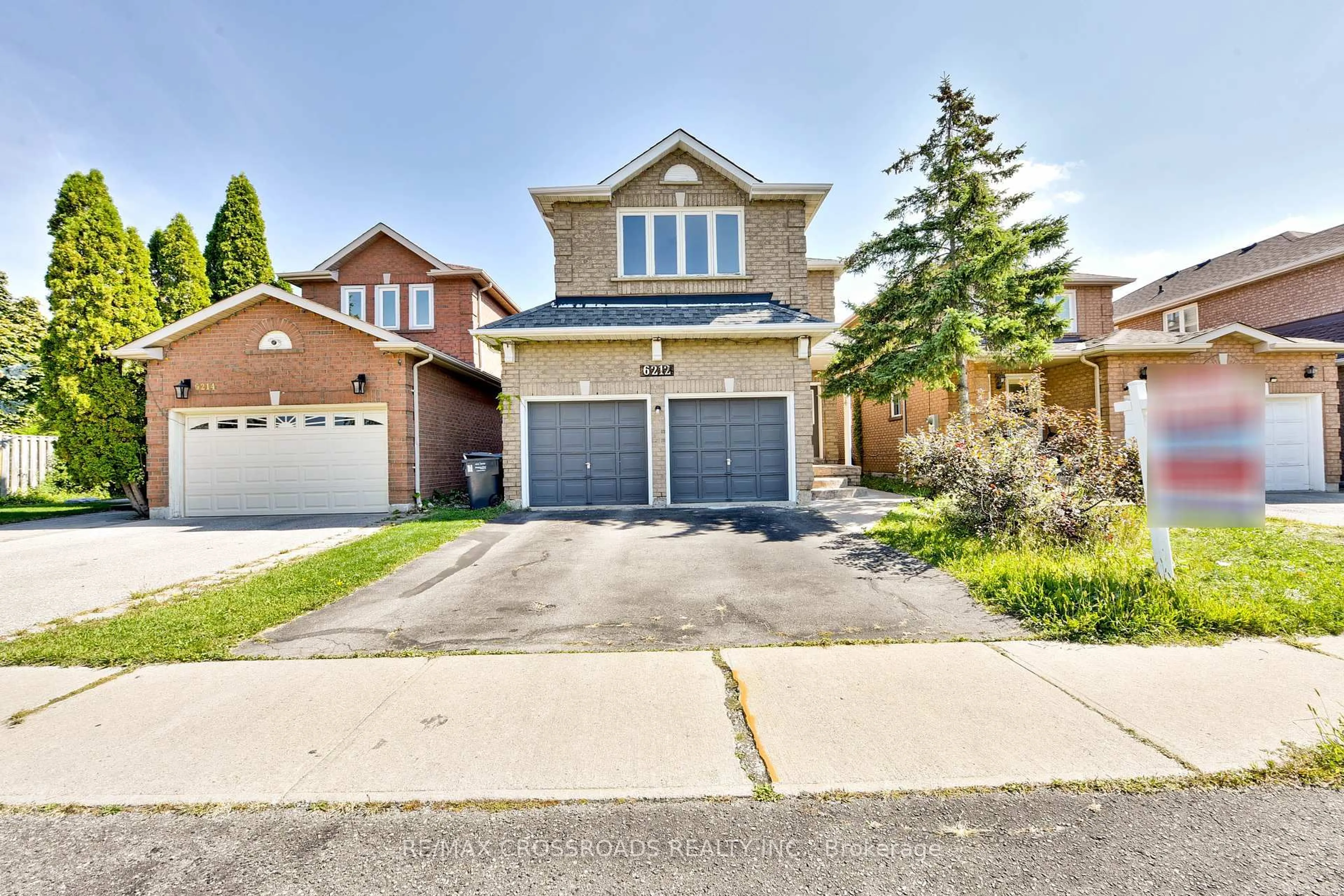 Home with brick exterior material, street for 6212 Ford Rd, Mississauga Ontario L5V 1X2