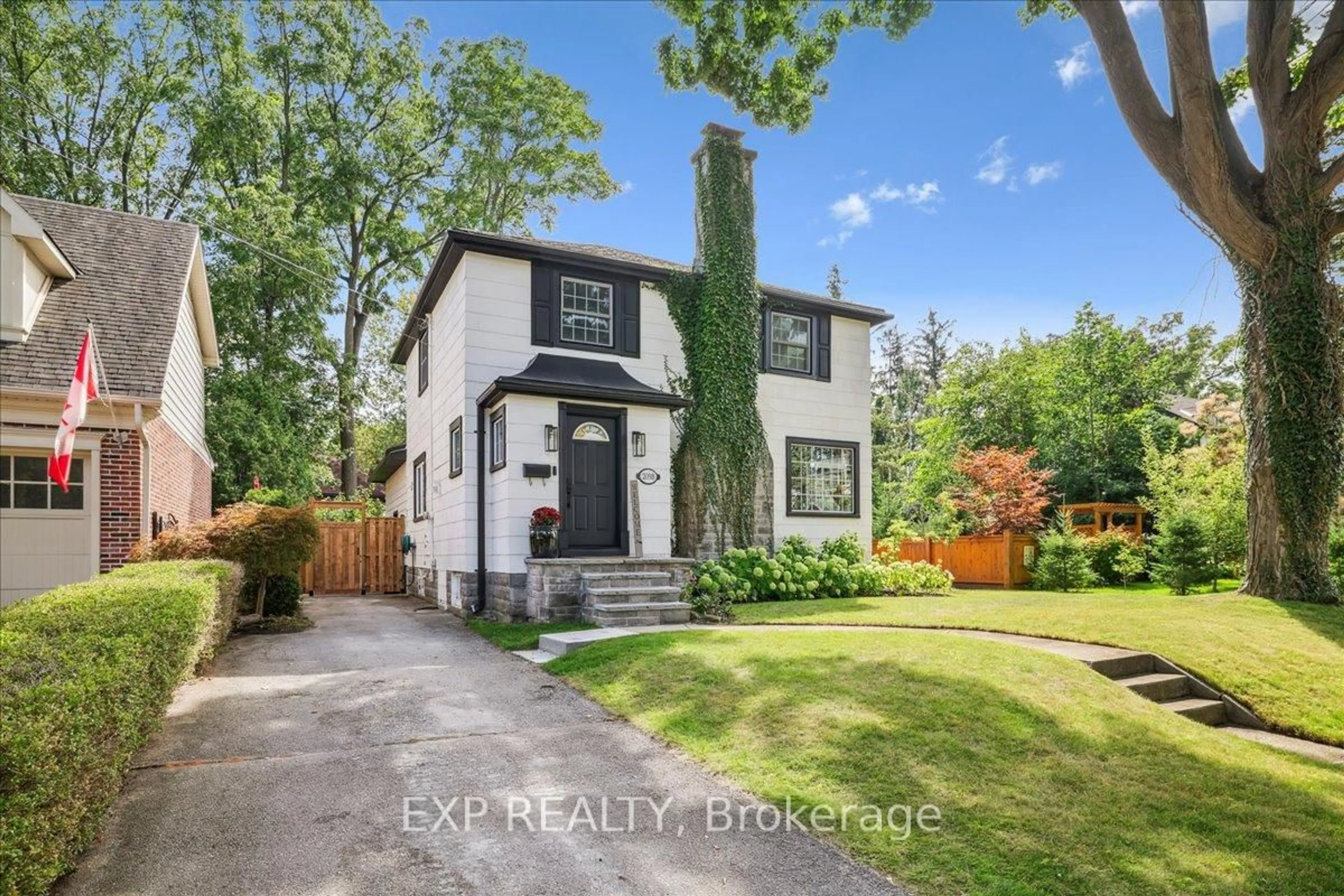 Unknown for 2058 Emerald Cres, Burlington Ontario L7R 1M9