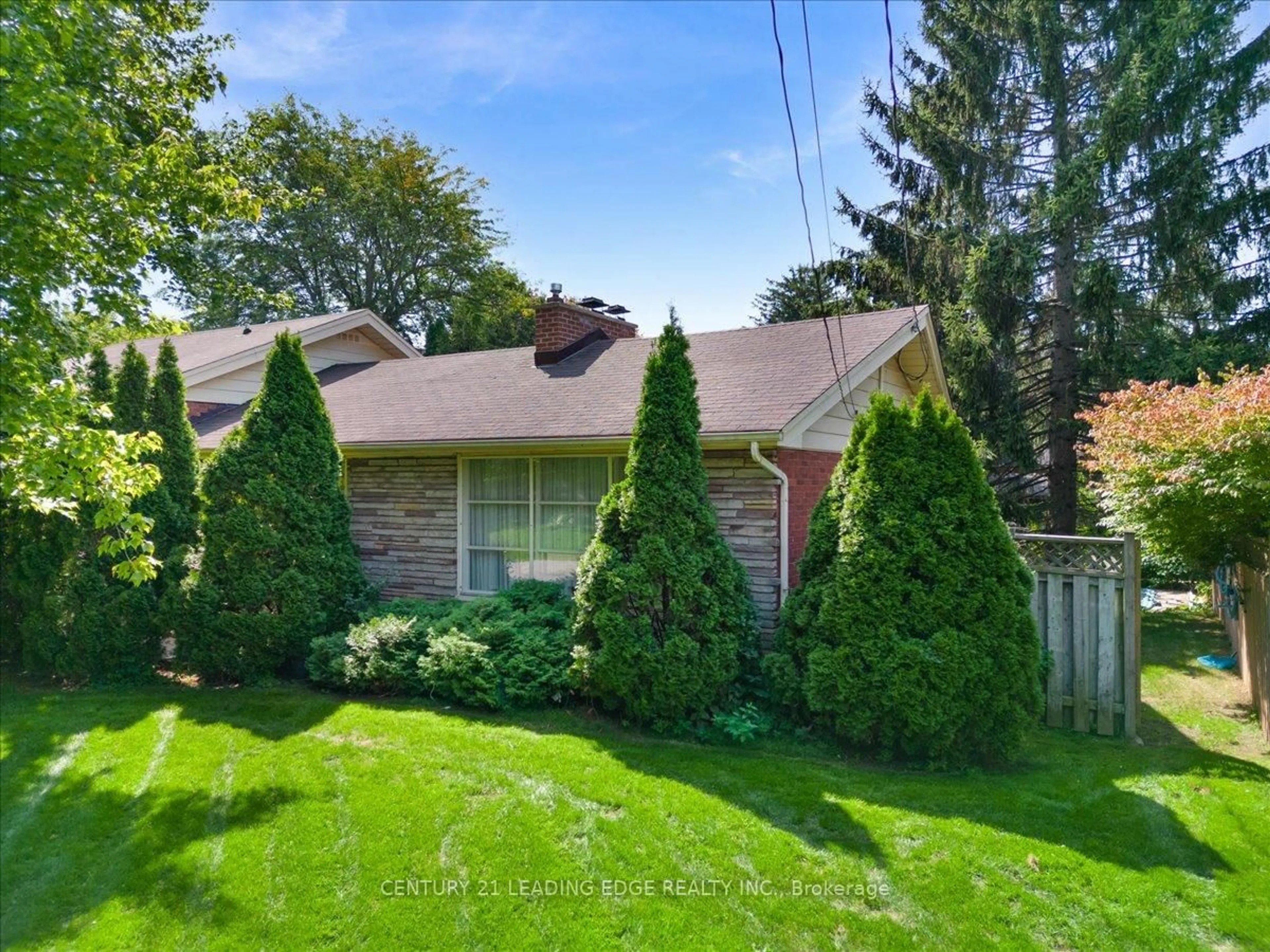 Unknown for 808 Falcon Blvd, Burlington Ontario L7T 3B3