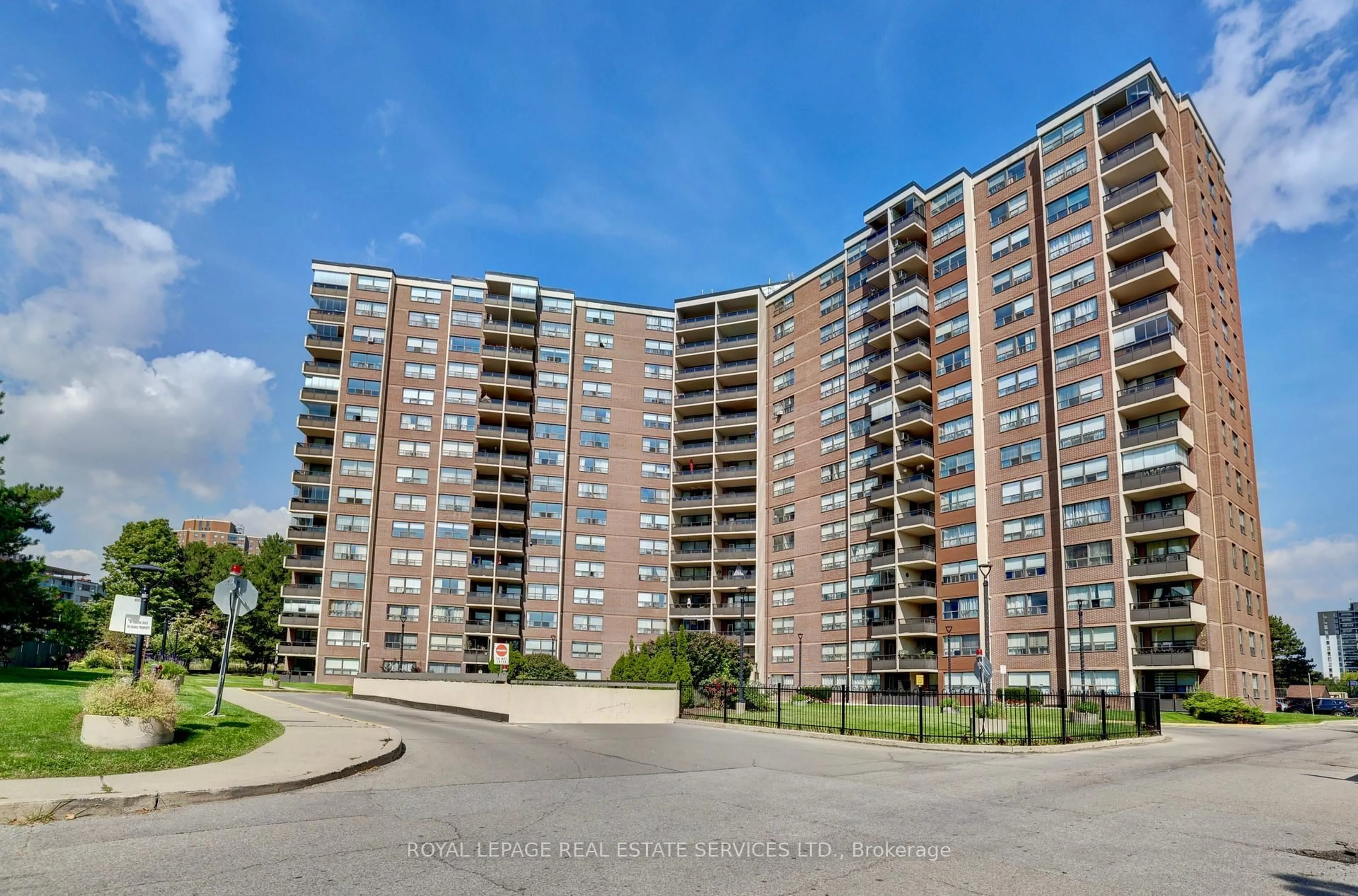 A pic from outside/outdoor area/front of a property/back of a property/a pic from drone, unknown for 551 The West Mall #1015, Toronto Ontario M9C 1G7