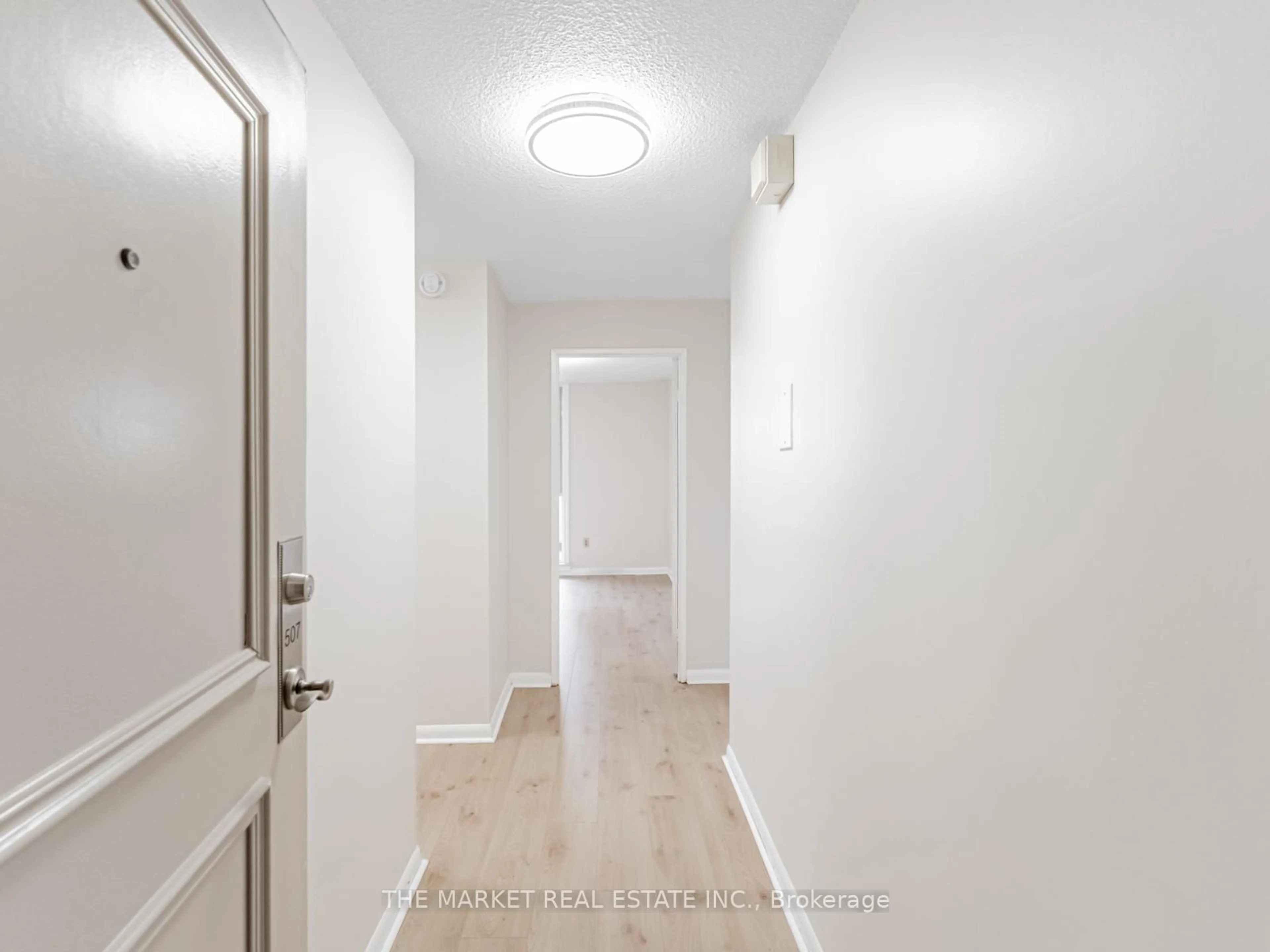 Unknown for 1320 Mississauga Valley Blvd #507, Mississauga Ontario L5A 3S9
