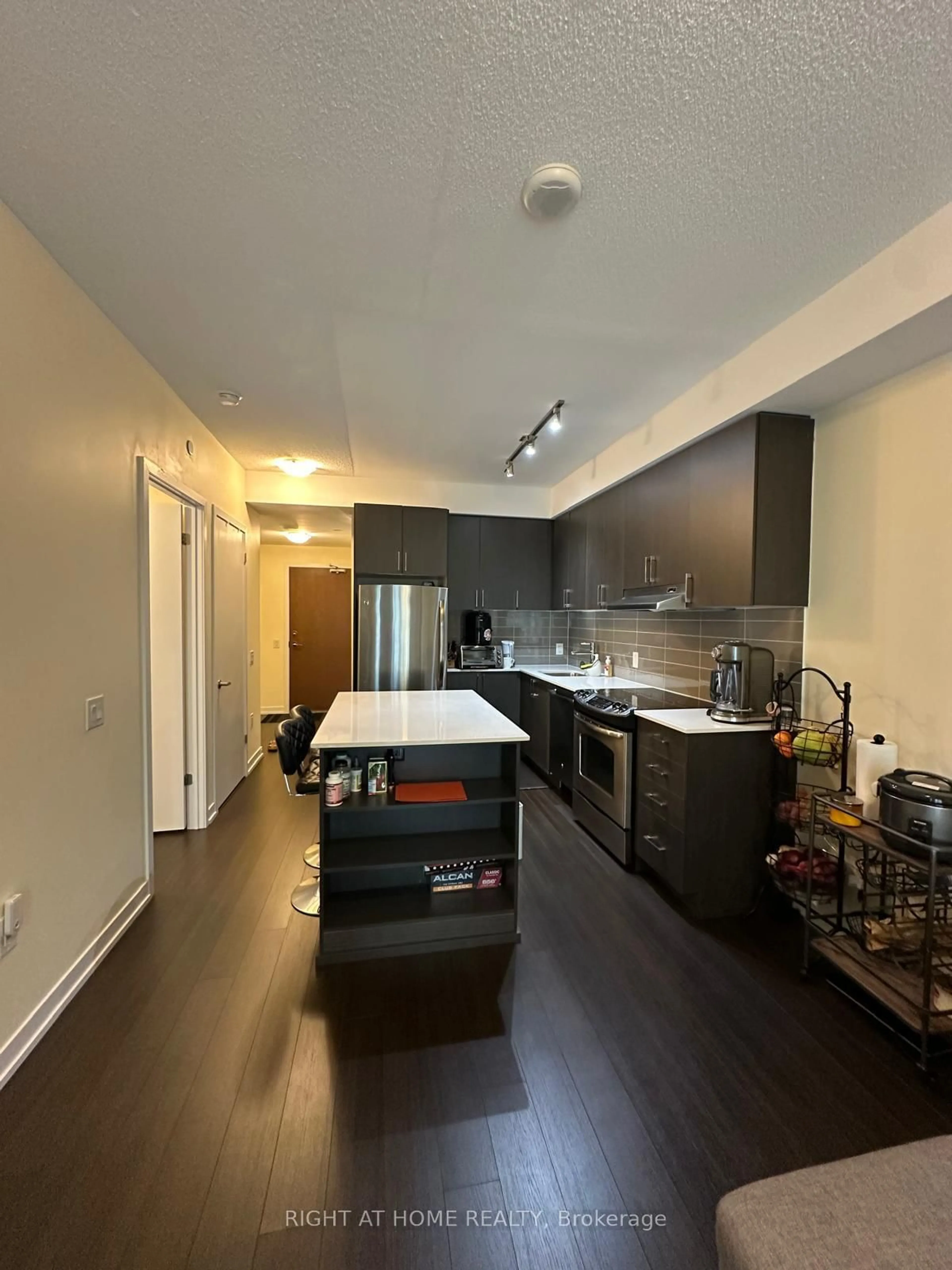 Unknown for 2560 Eglinton Ave #1803, Mississauga Ontario L5M 0Y3