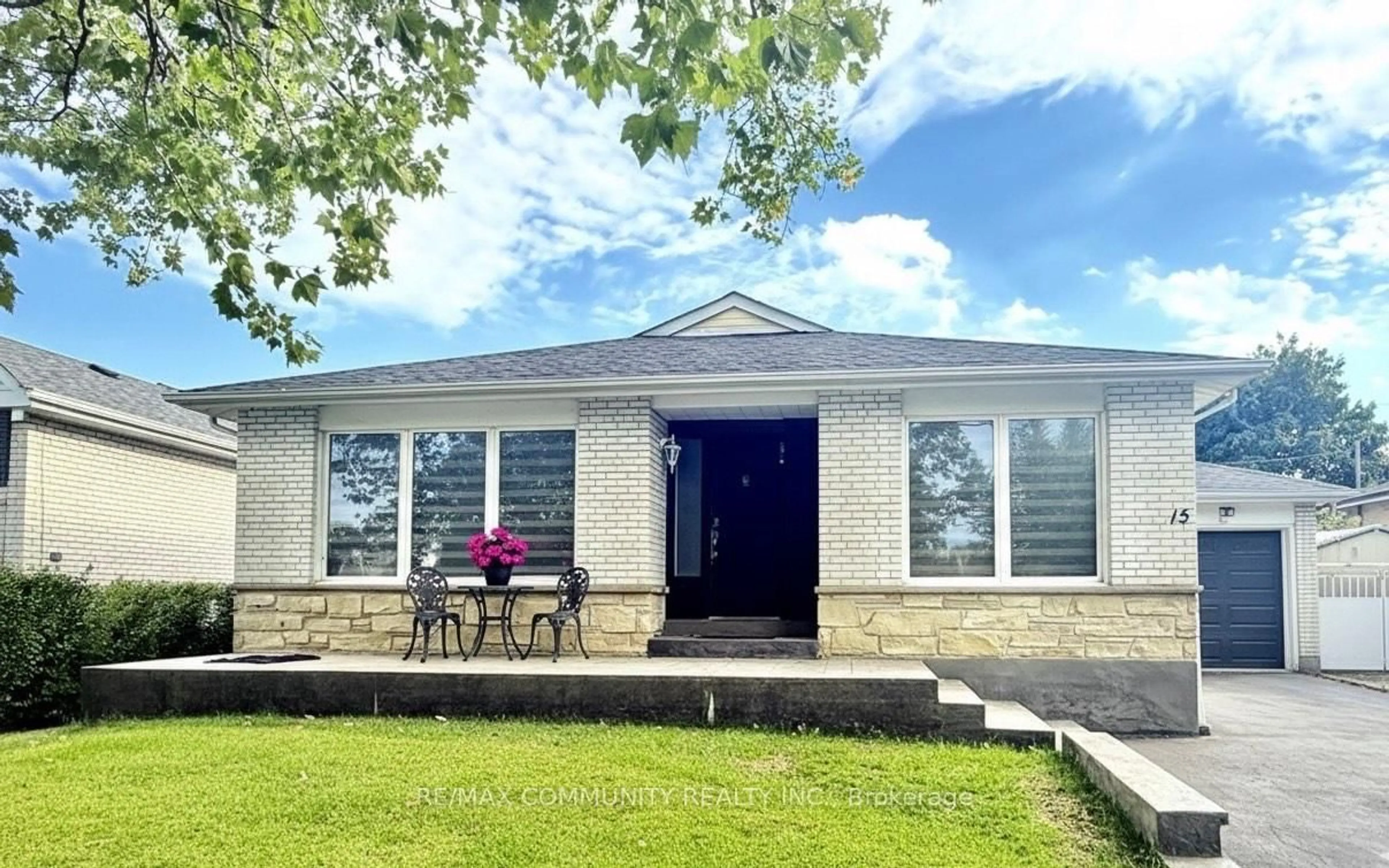 Home with vinyl exterior material, street for 15 Strathavon Dr, Toronto Ontario M9V 2H4