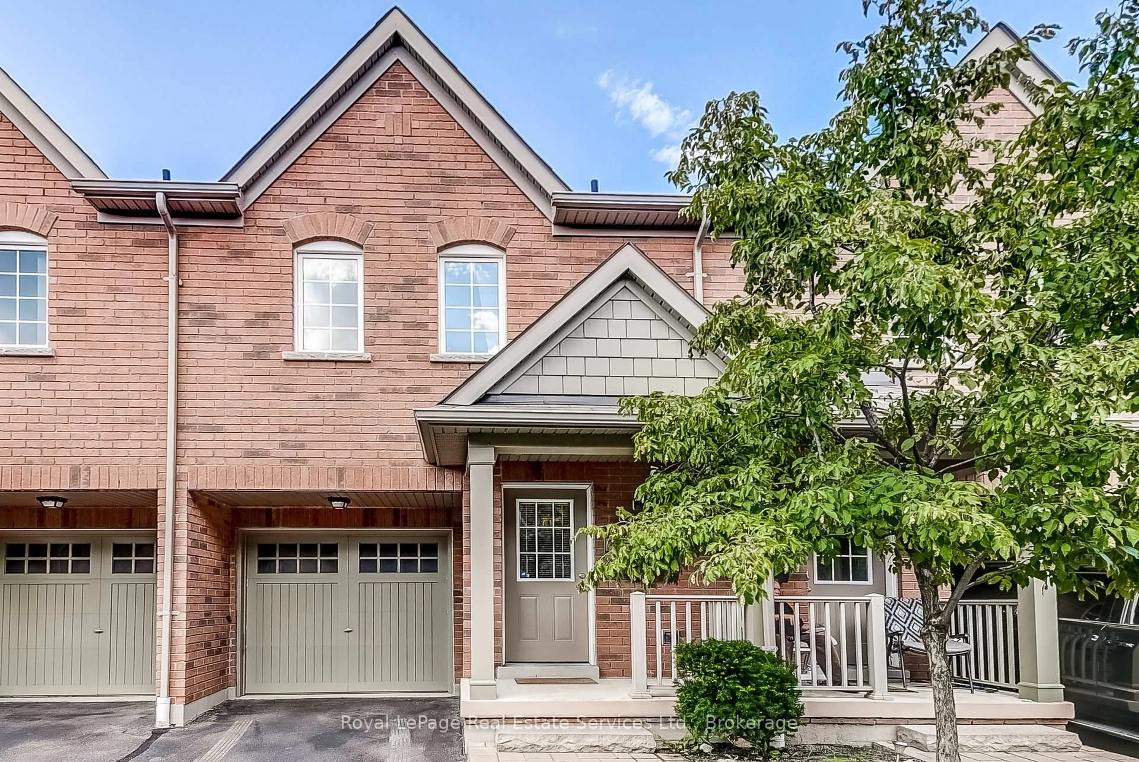 Home with brick exterior material, street for 233 Duskywing Way #22, Oakville Ontario L6L 0C5