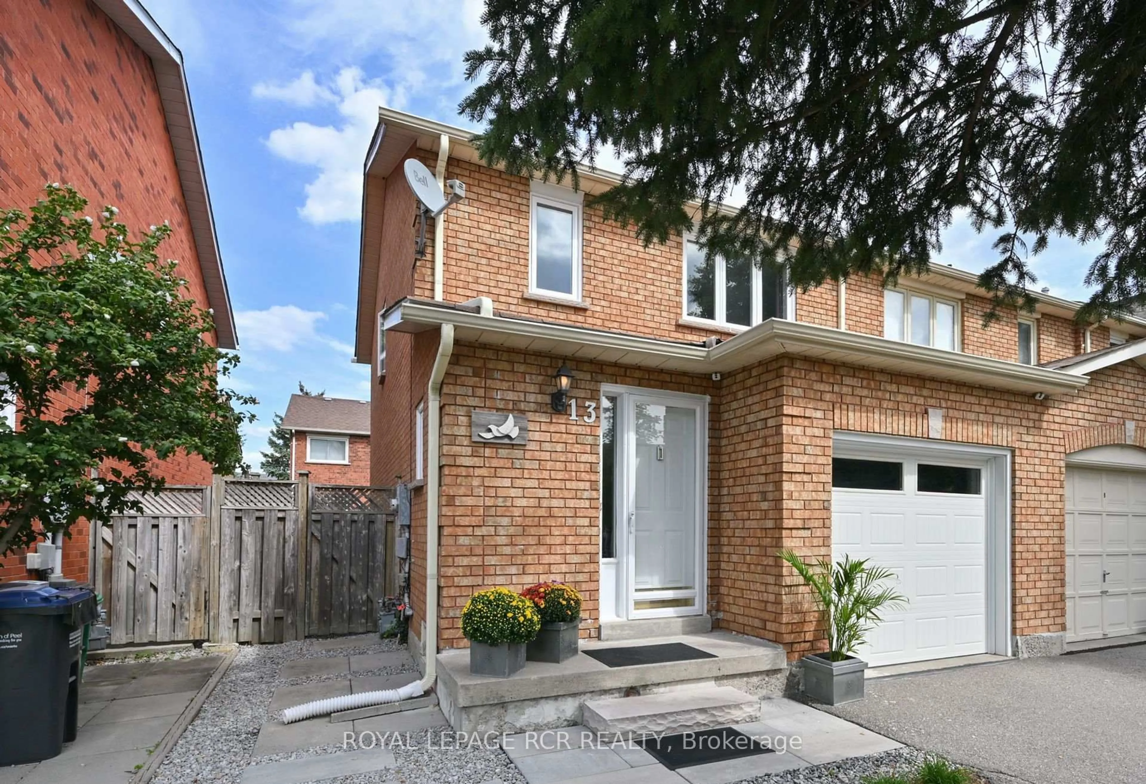 Home with brick exterior material, street for 13 Wood Circ, Caledon Ontario L7E 1R4